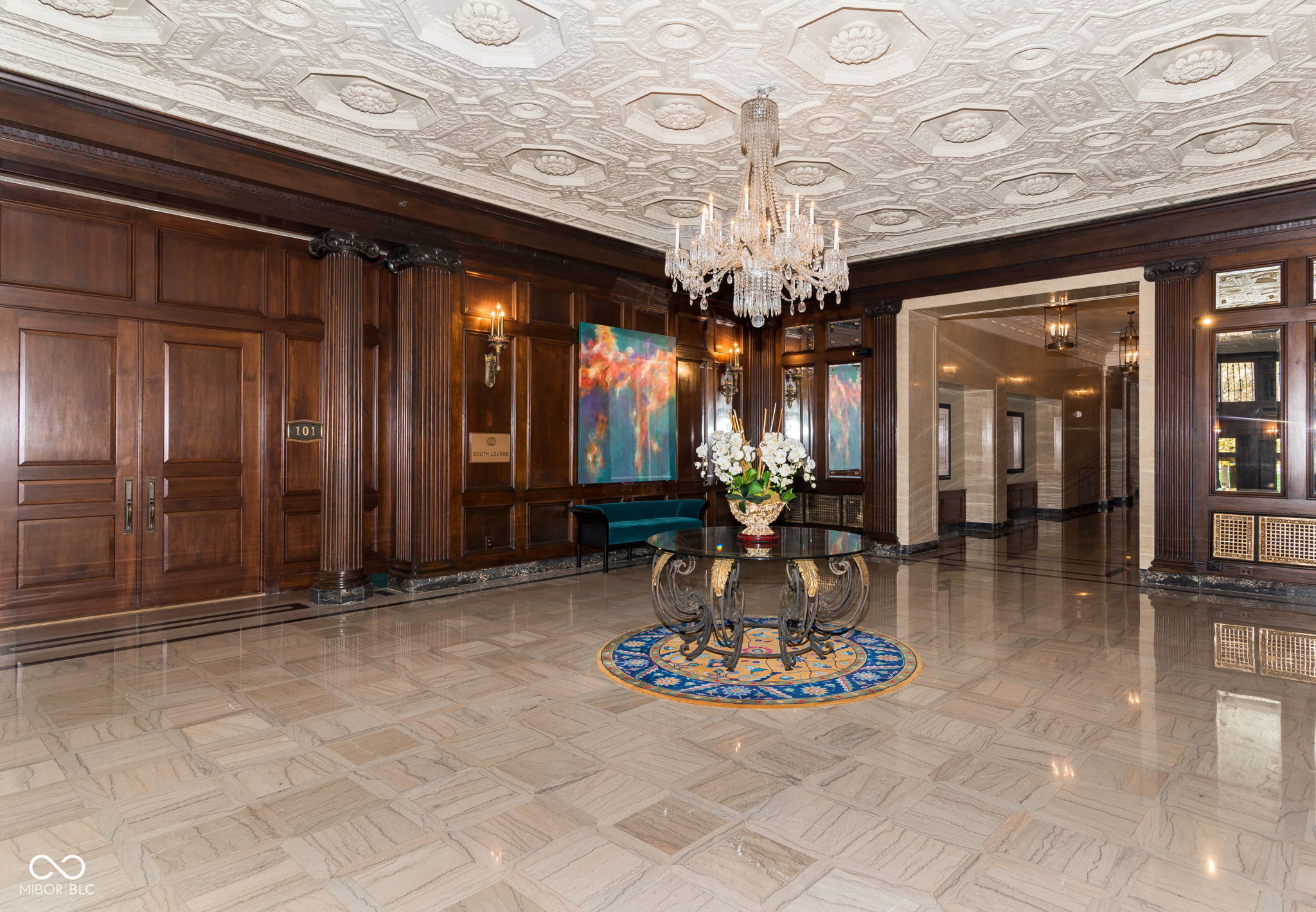350 N Meridian Street Unit: 709