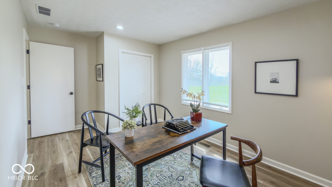 7524 Old Oakland Boulevard West Drive