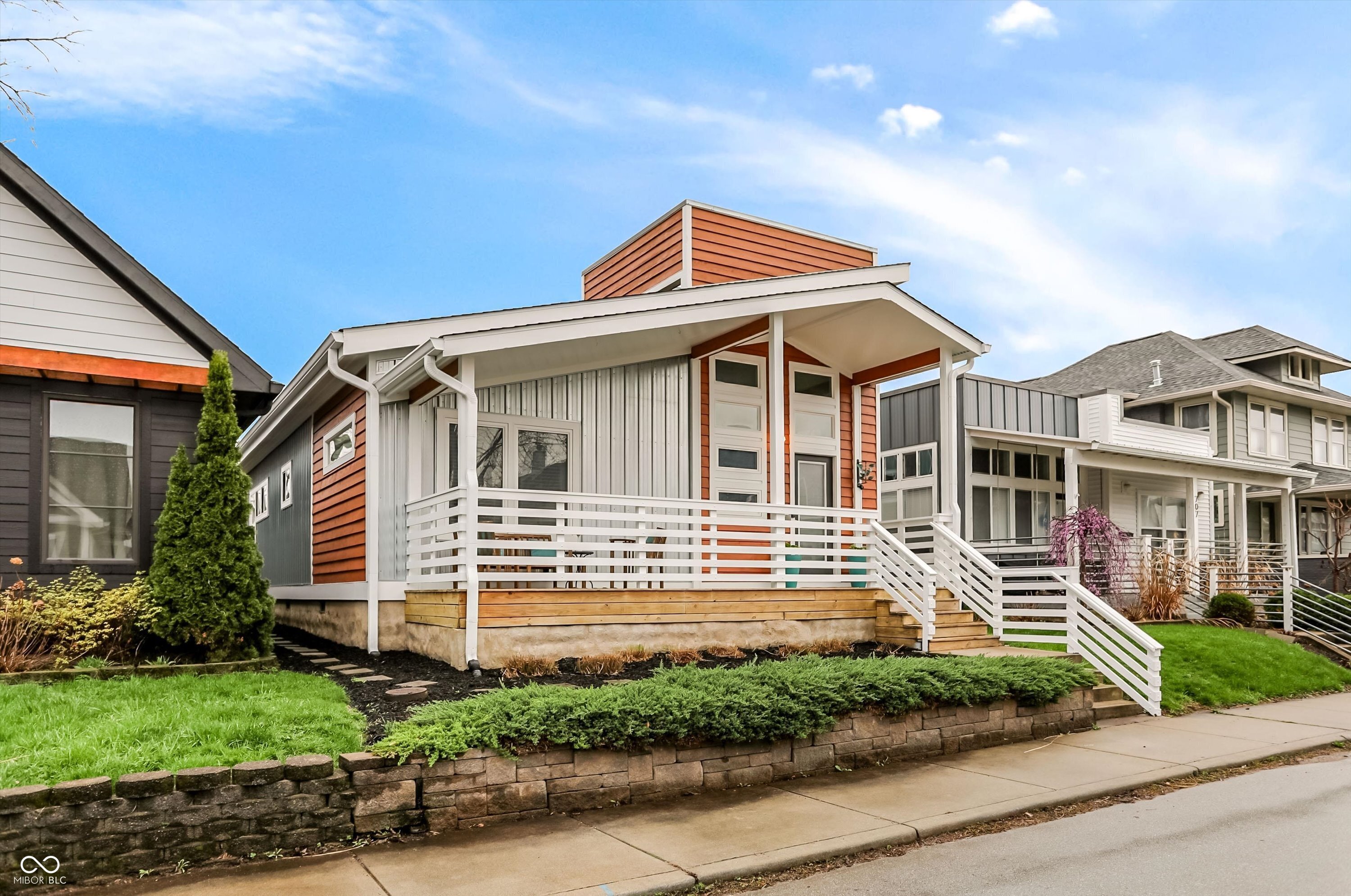 711 Terrace Avenue