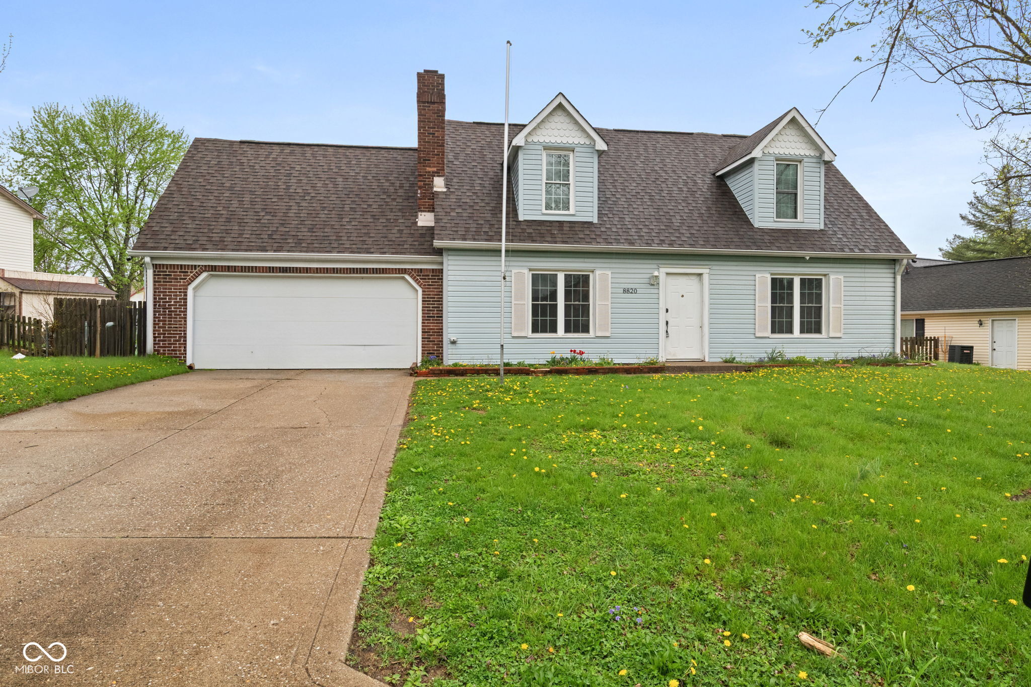 8820 Sunbow Drive