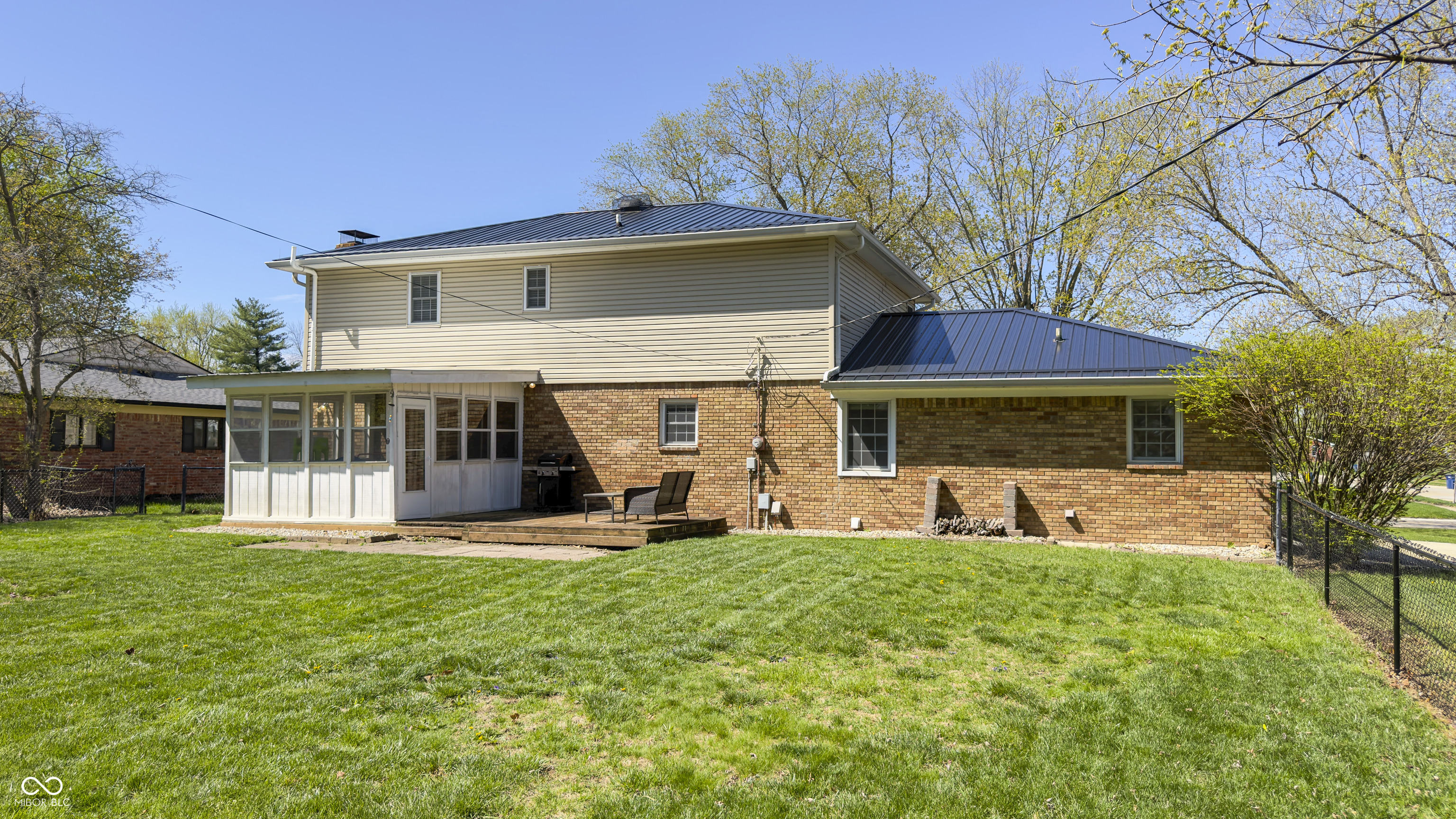 305 Concord Lane