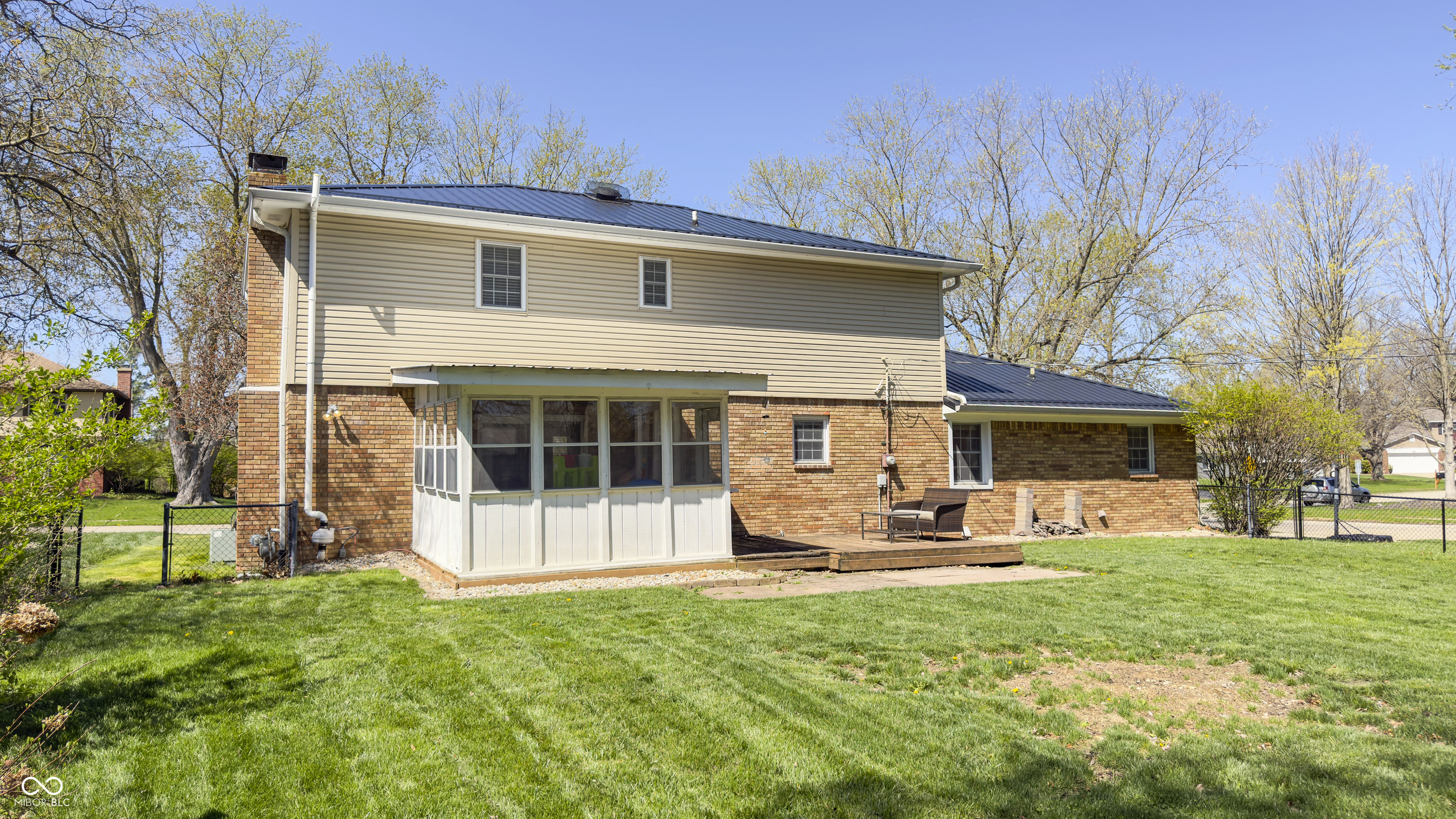 305 Concord Lane