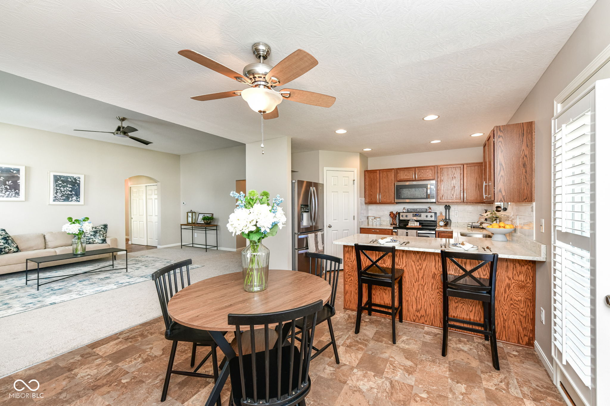 6236 N Woods Edge Court