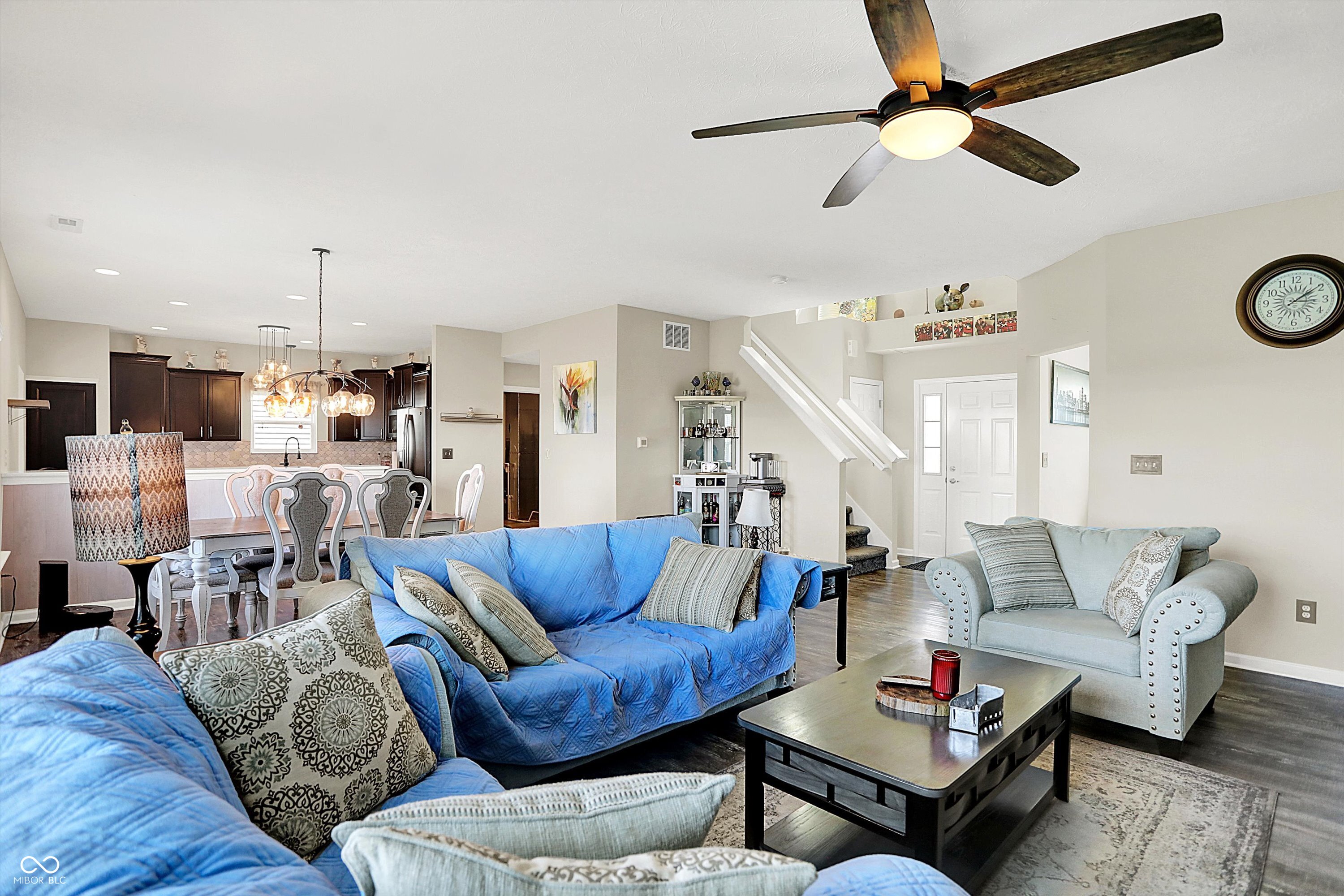 858 Redwood Drive