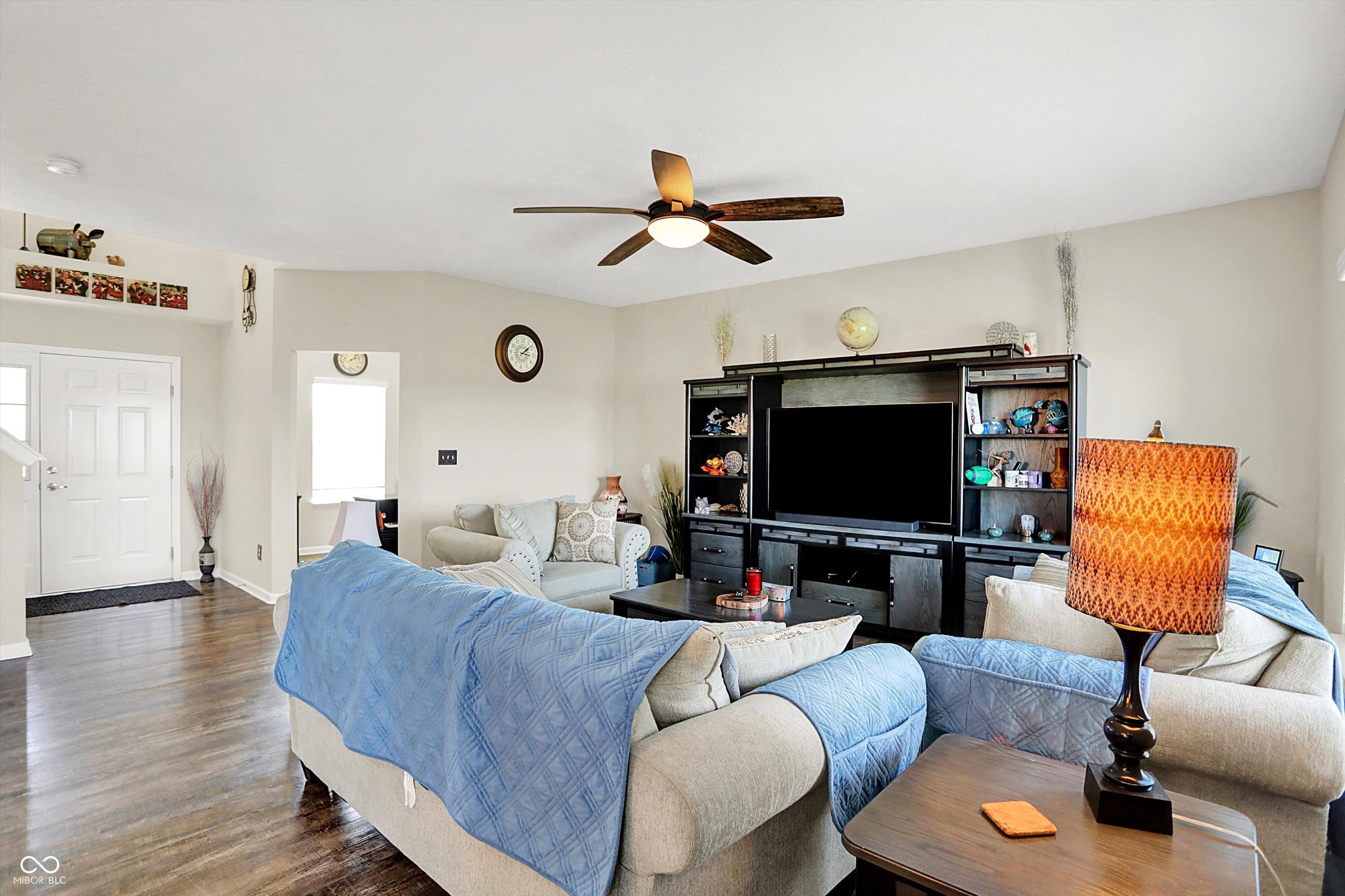 858 Redwood Drive