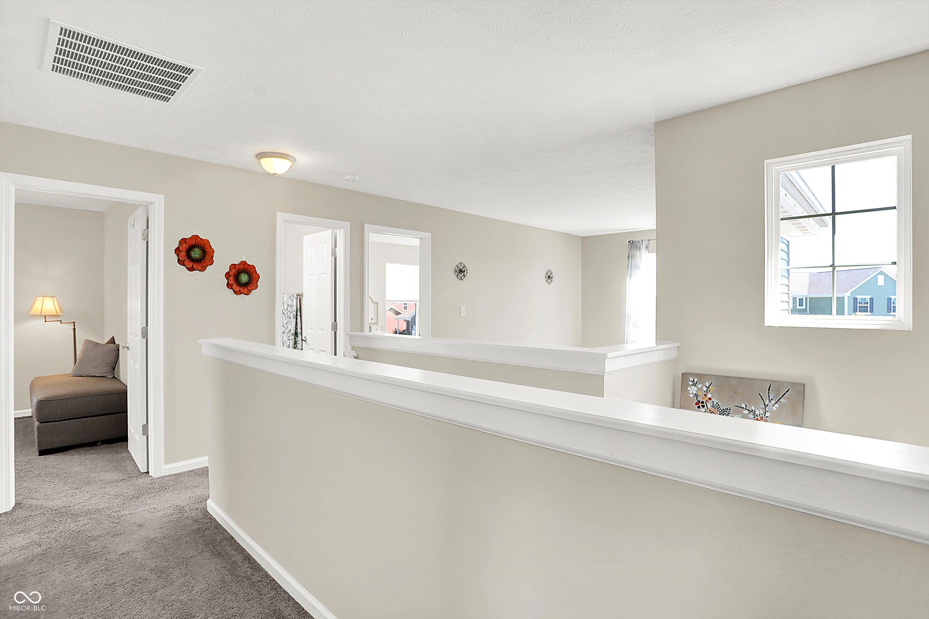 858 Redwood Drive