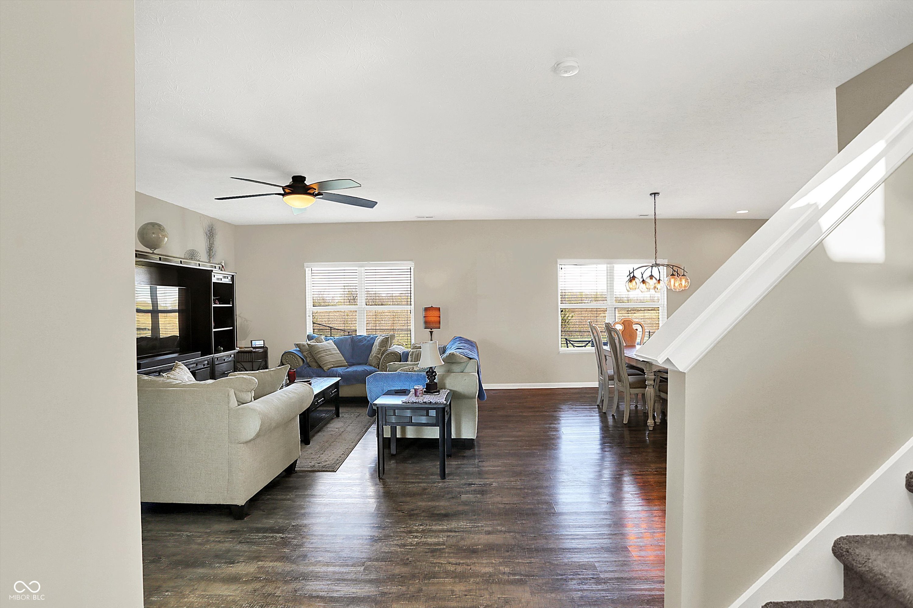 858 Redwood Drive