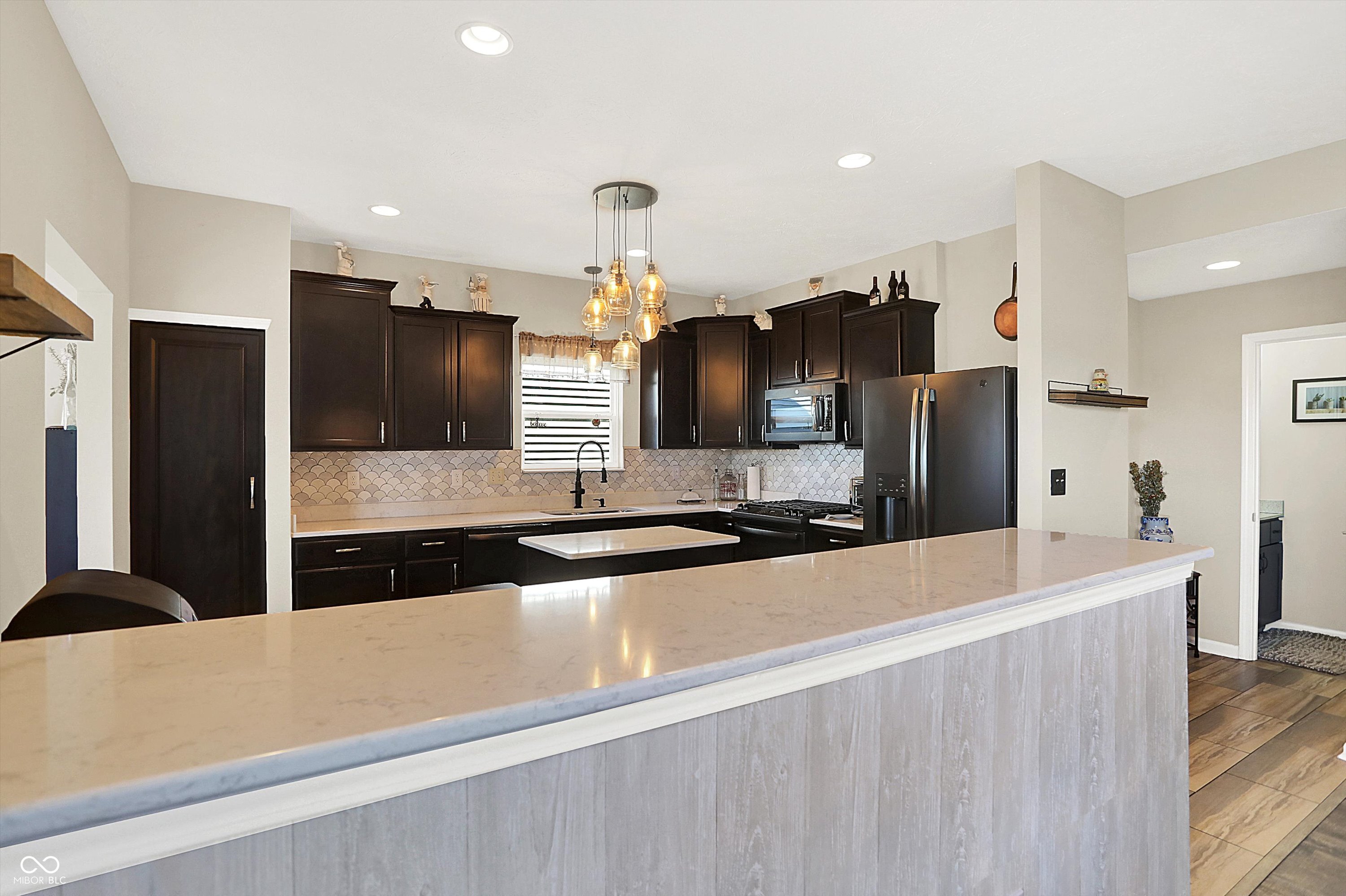 858 Redwood Drive