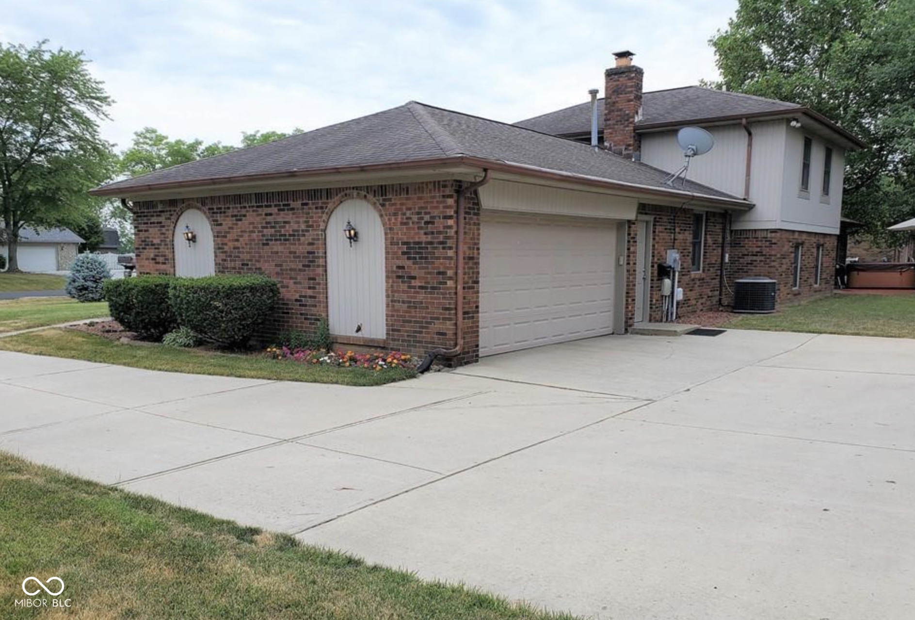 1110 S Heron Court