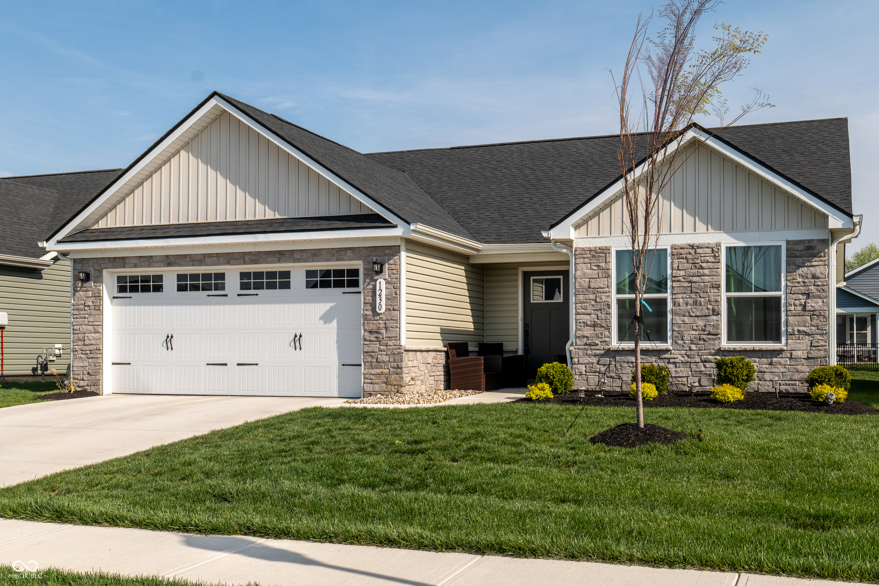 1230 Maumee Court