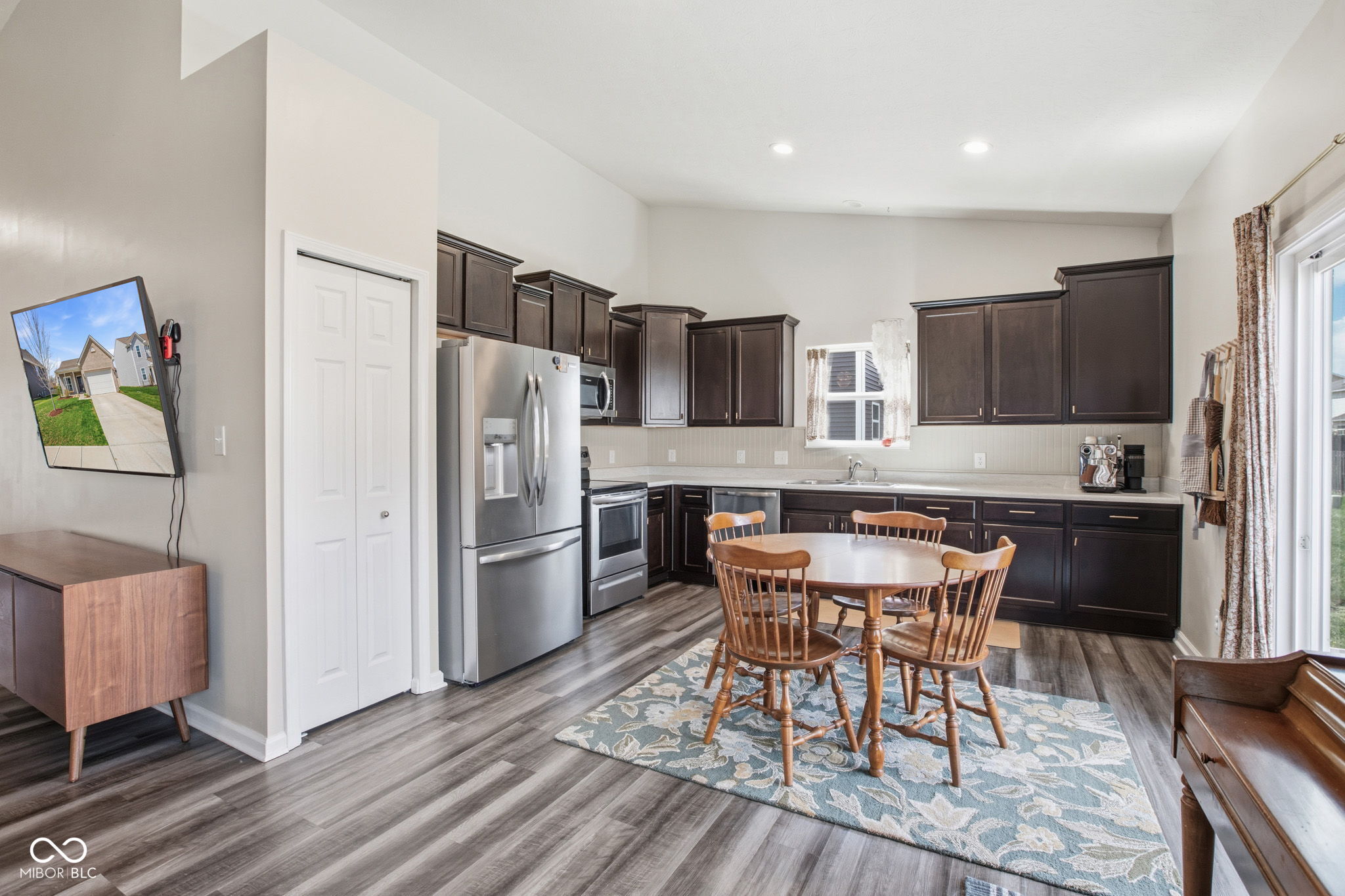 3215 Benair Drive
