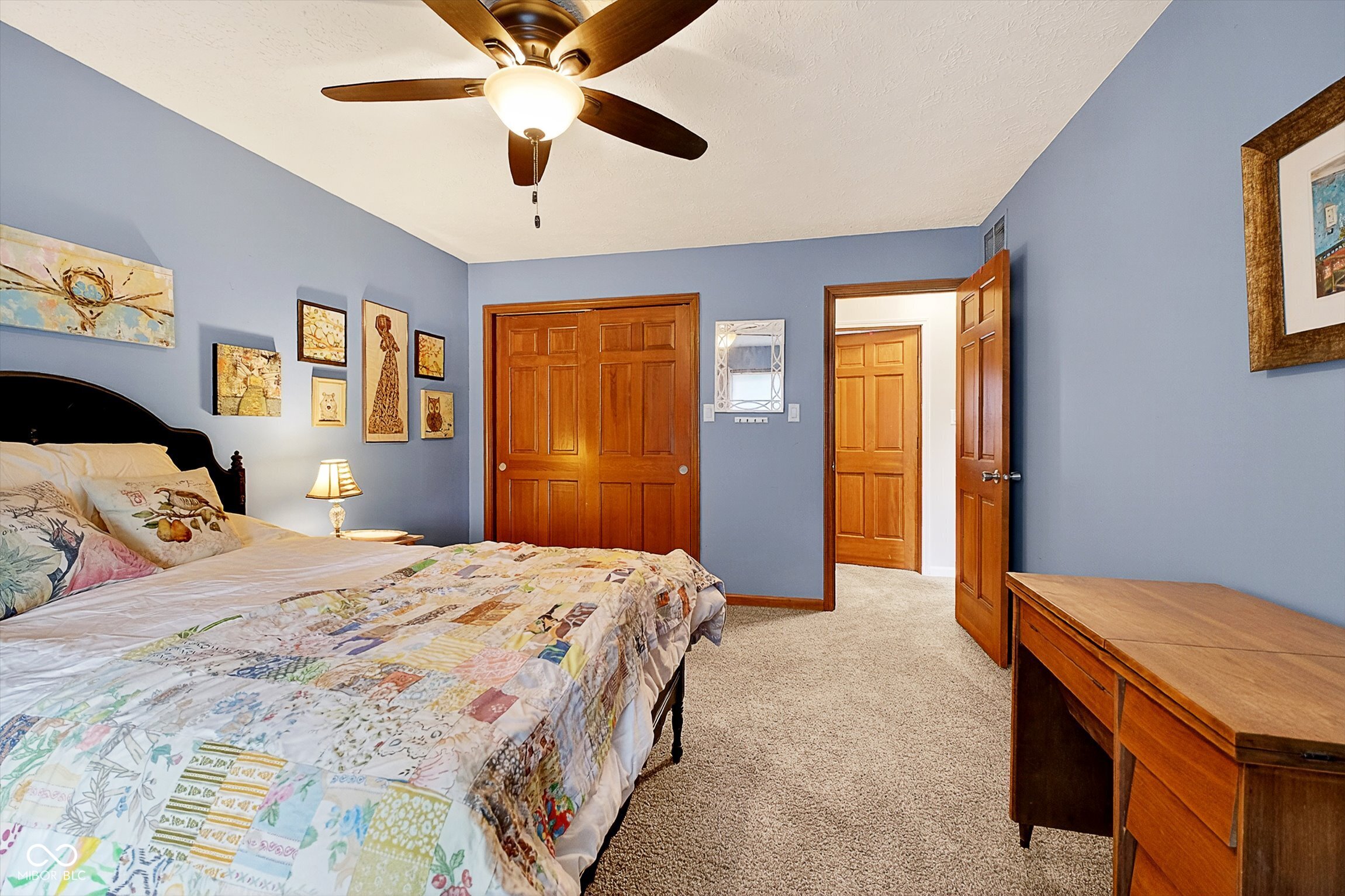 913 Arrowwood Drive