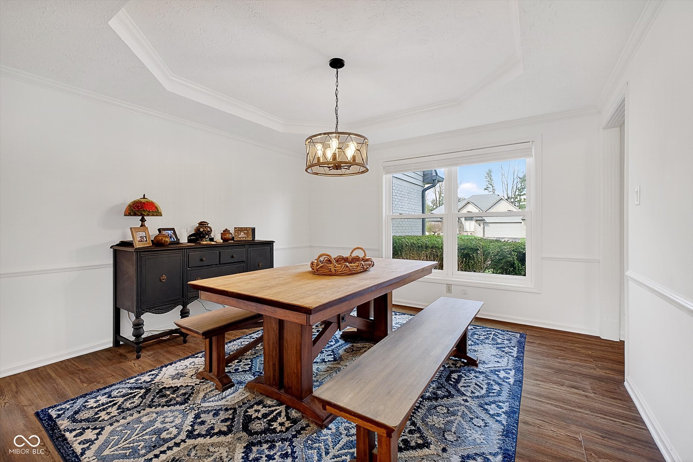 913 Arrowwood Drive