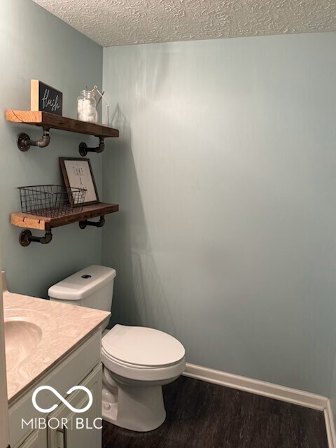 130 W Clear Lake Court