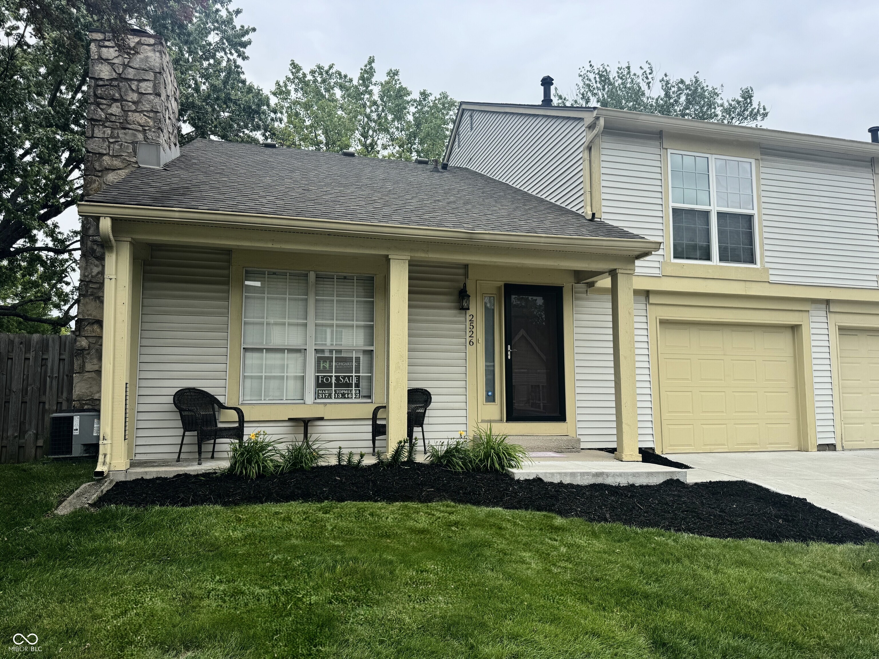 2526 E Chaseway Court