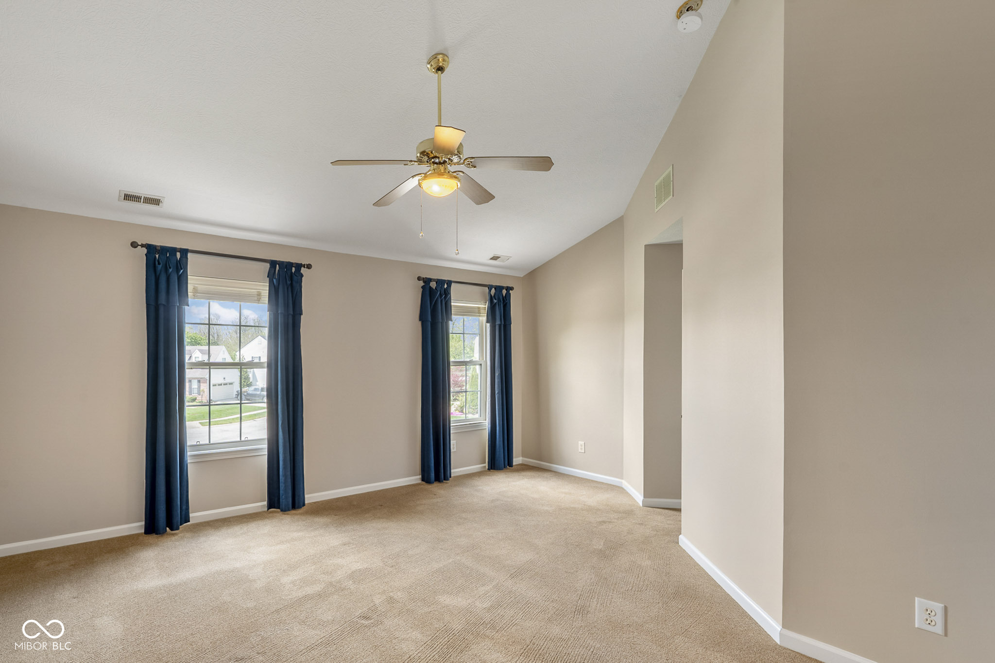 739 Garrison Lane