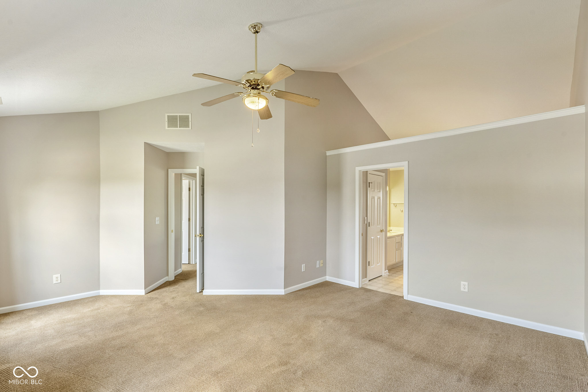 739 Garrison Lane