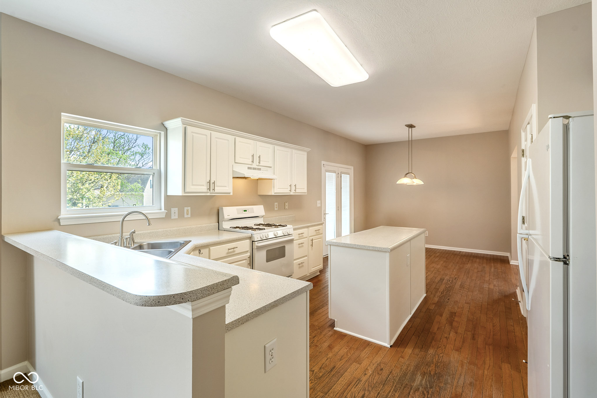 739 Garrison Lane