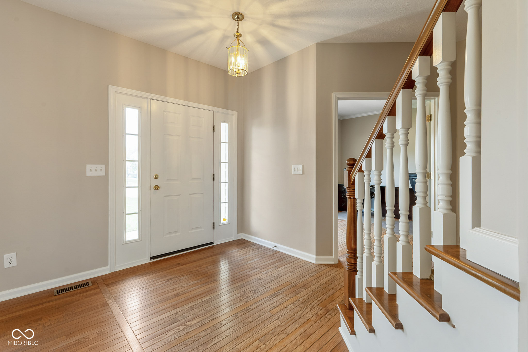 739 Garrison Lane