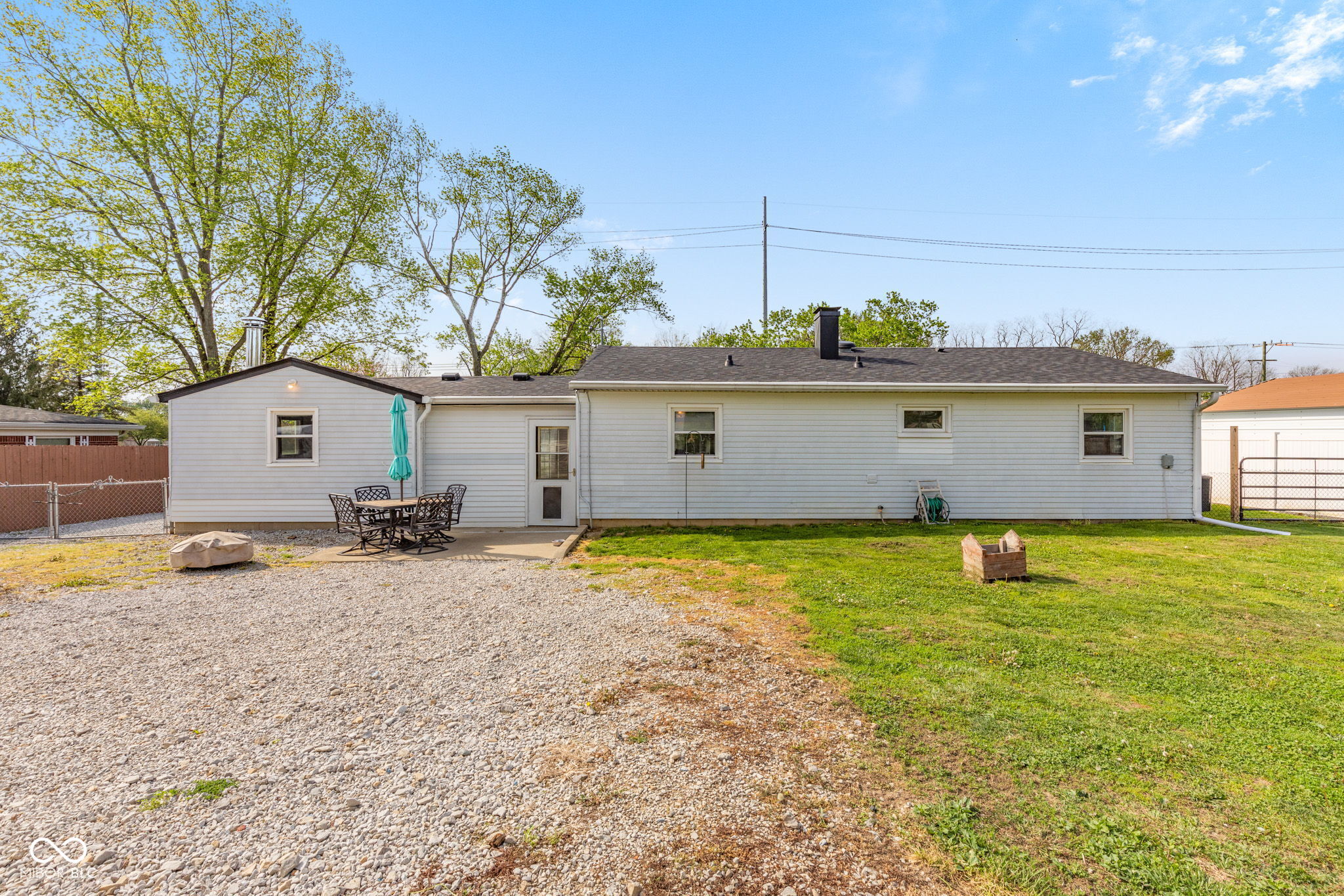 5456 E Main Street