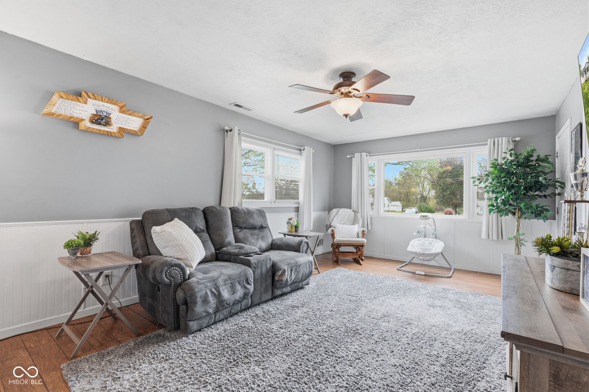 5456 E Main Street