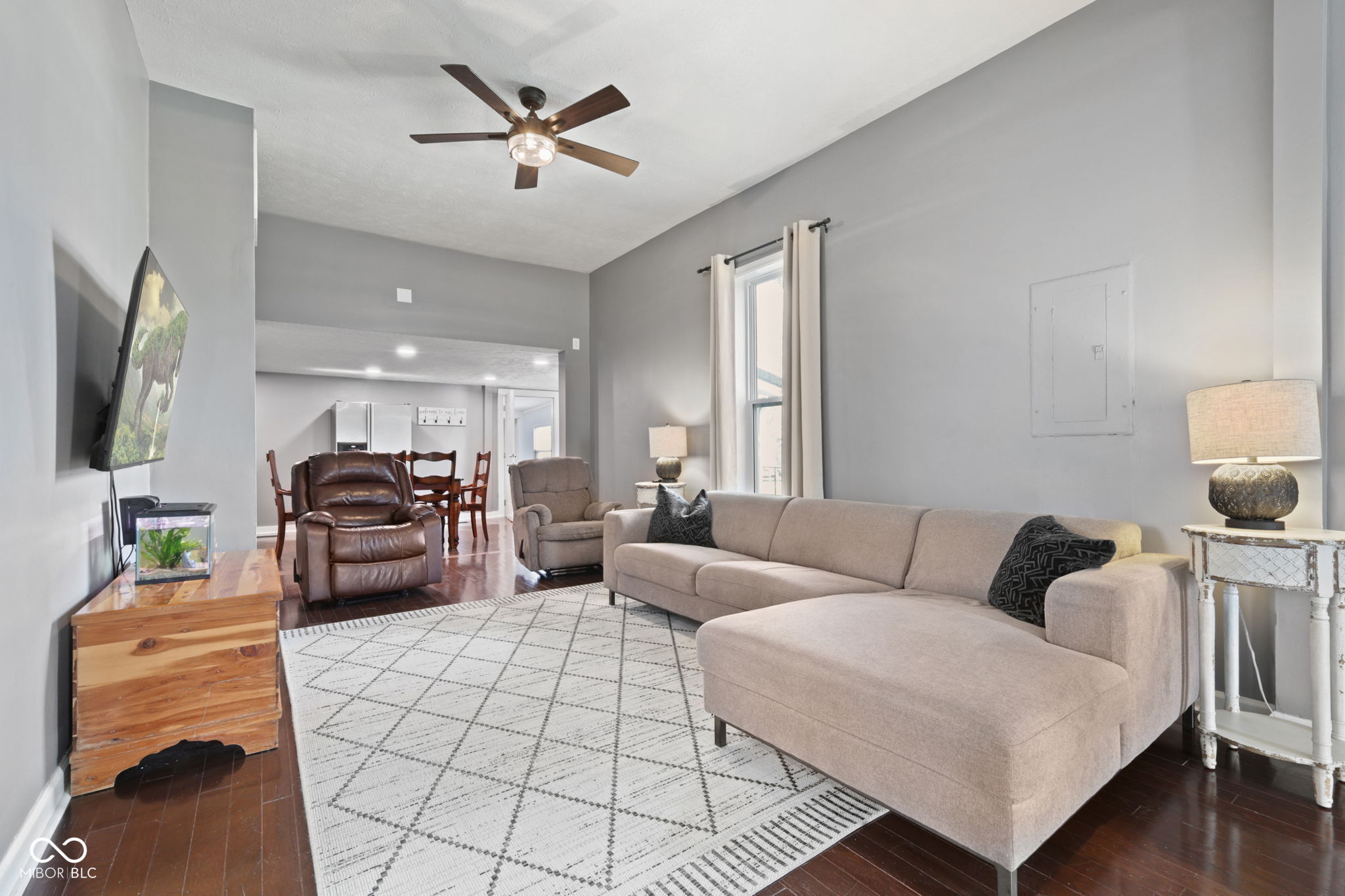 410 E Mechanic Street