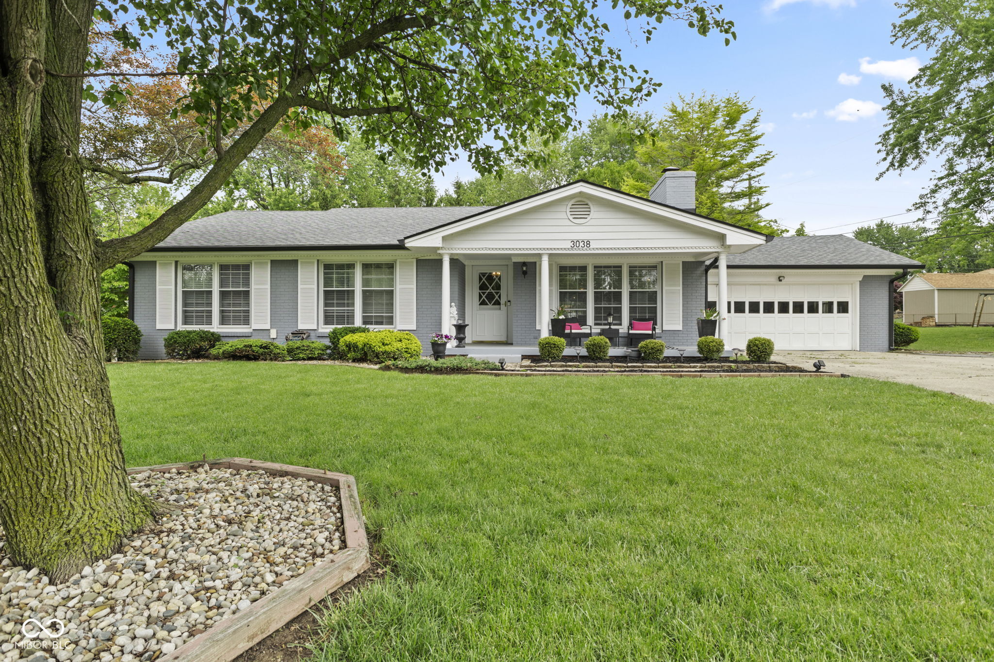 3038 Santiago Drive