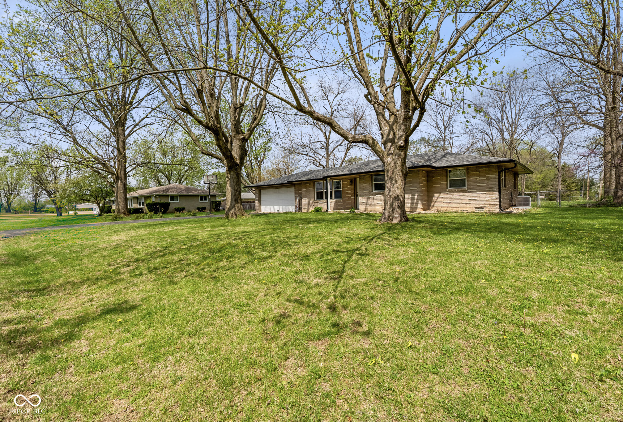 922 Slack Drive