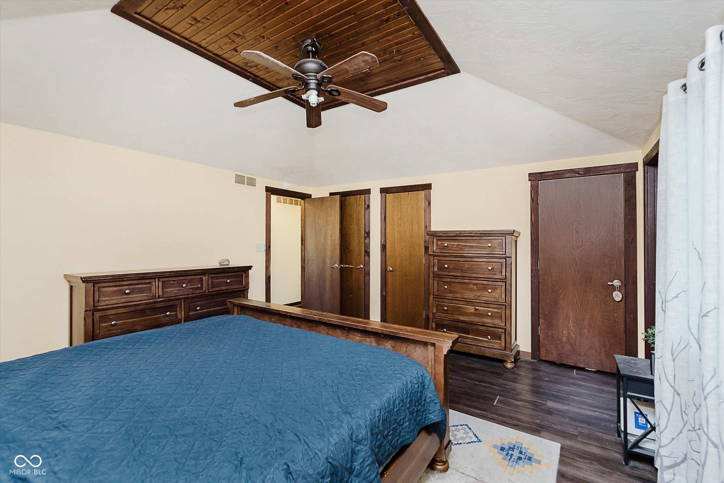 8414 Gallant Fox Drive