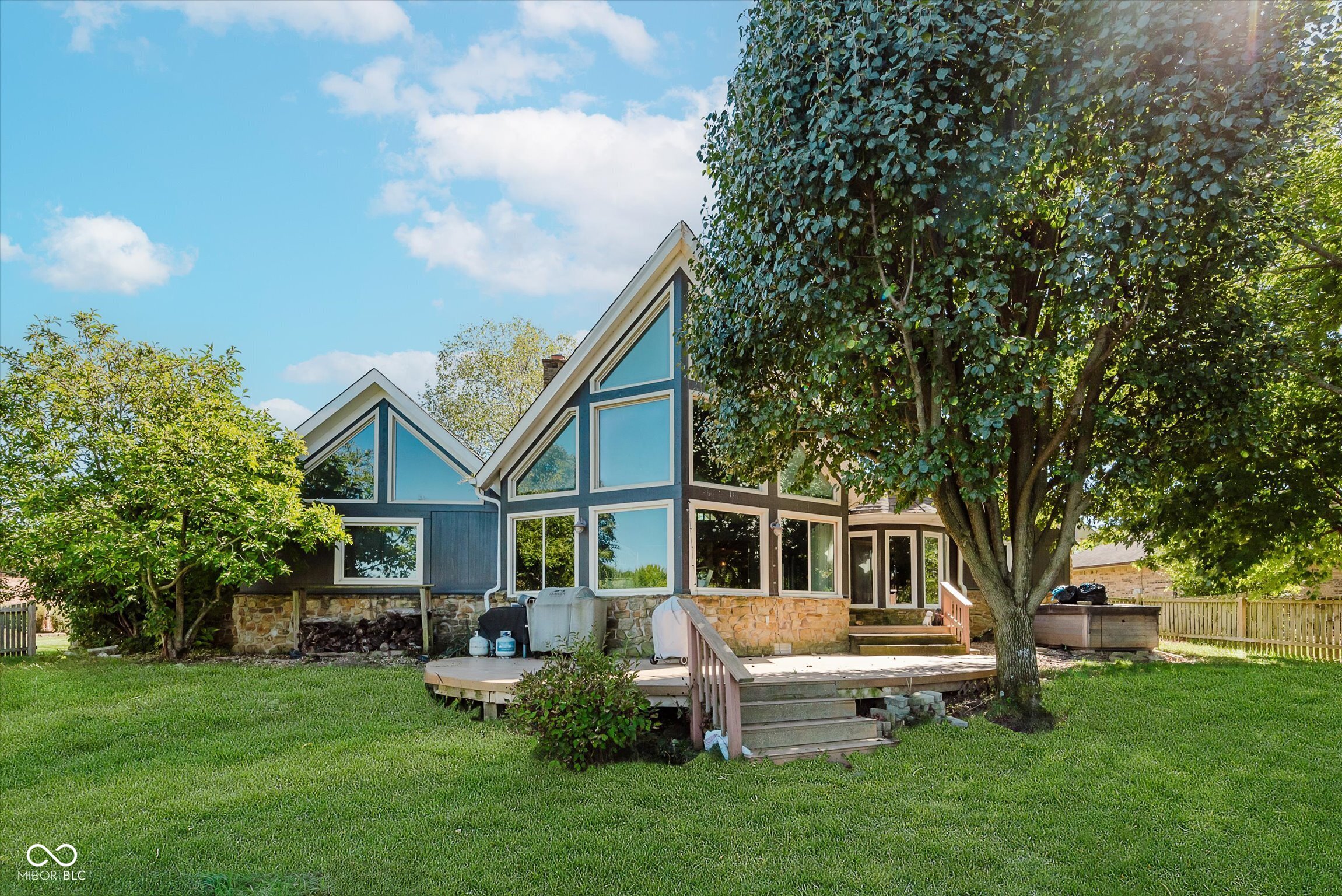 8414 Gallant Fox Drive