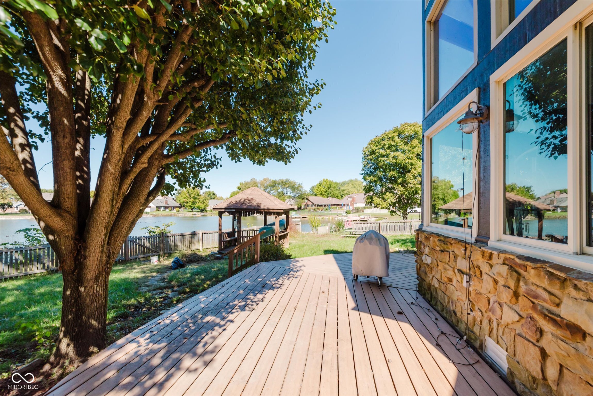 8414 Gallant Fox Drive