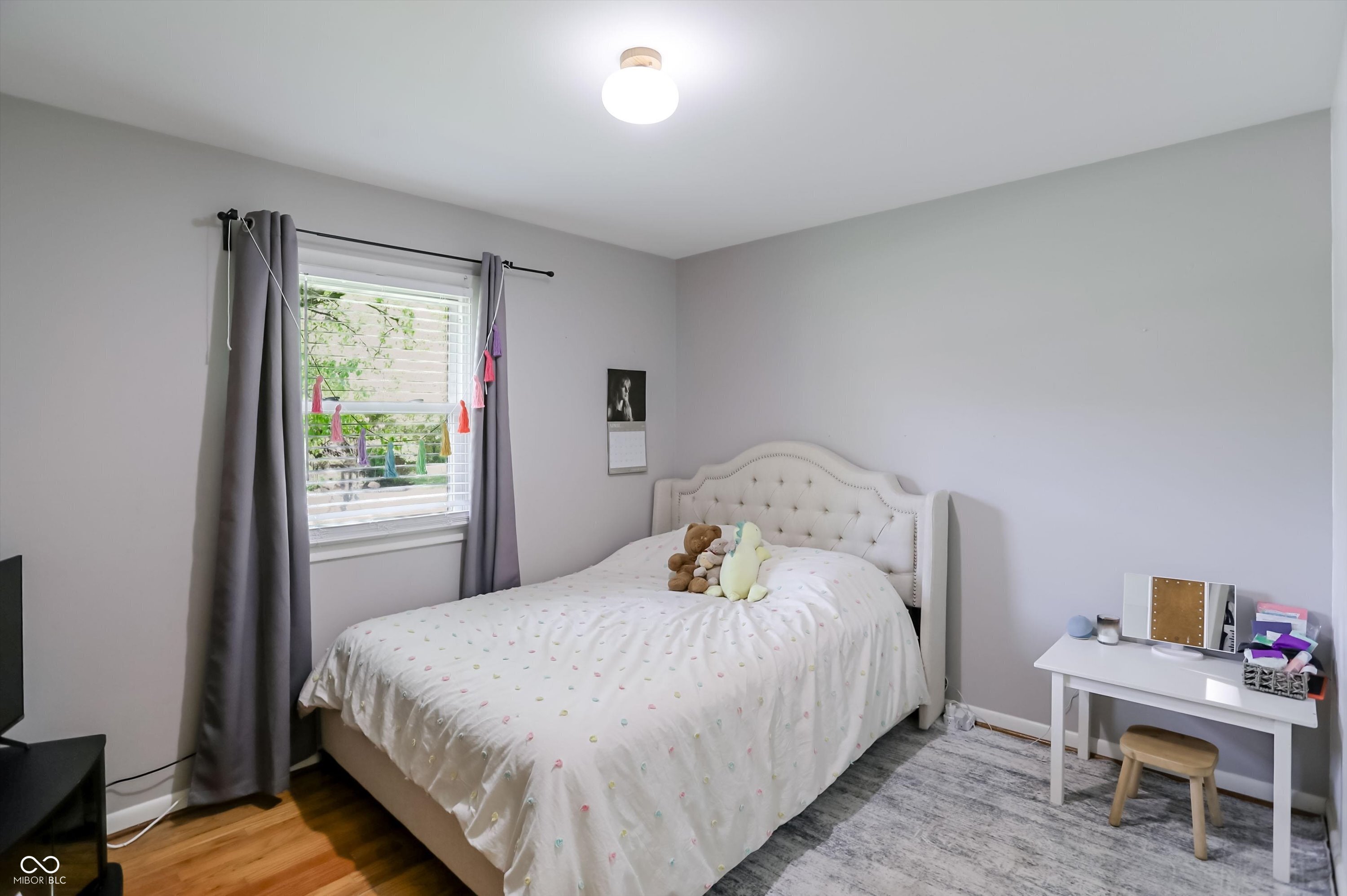 7010 Grosvenor Place