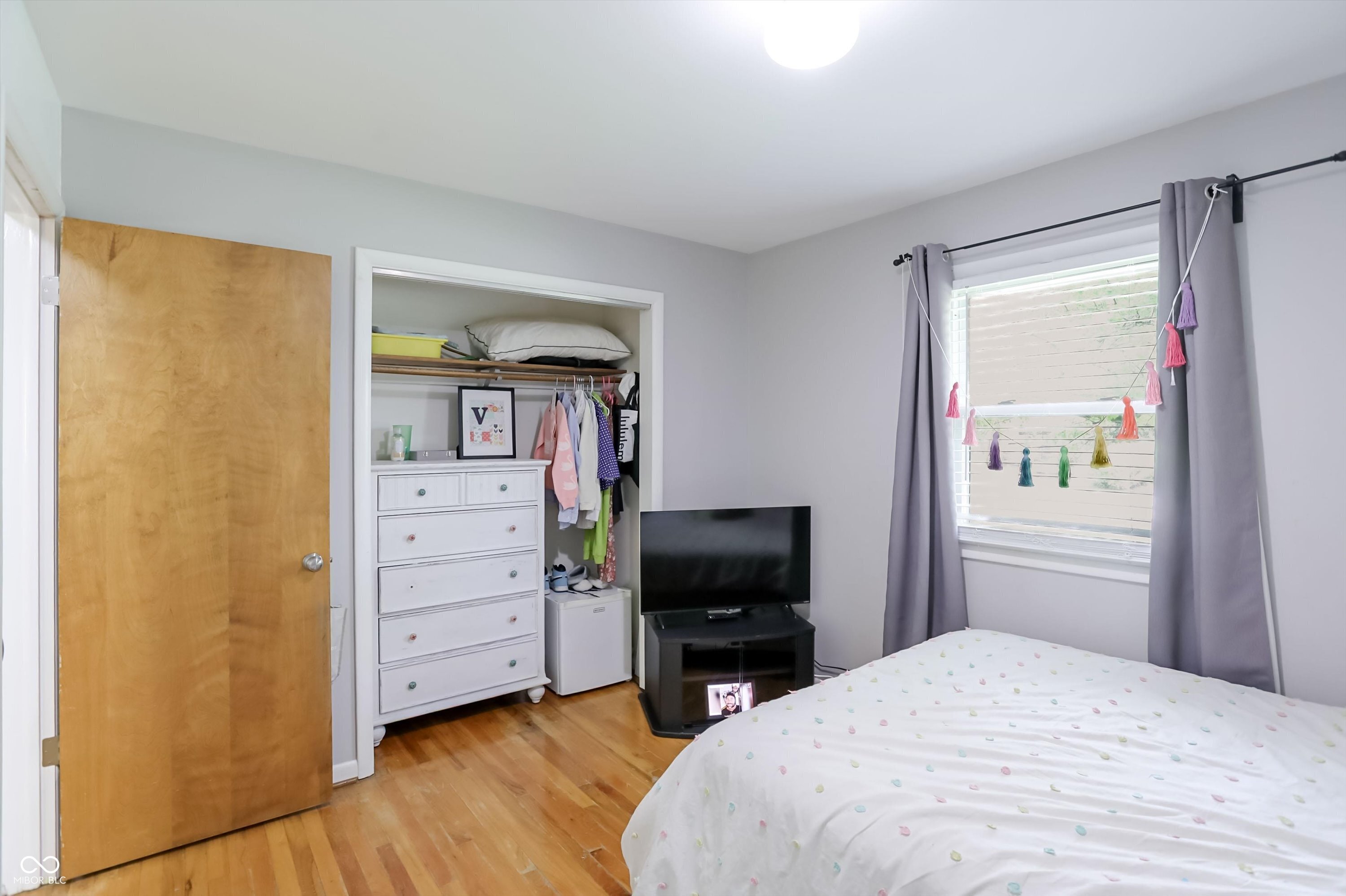 7010 Grosvenor Place