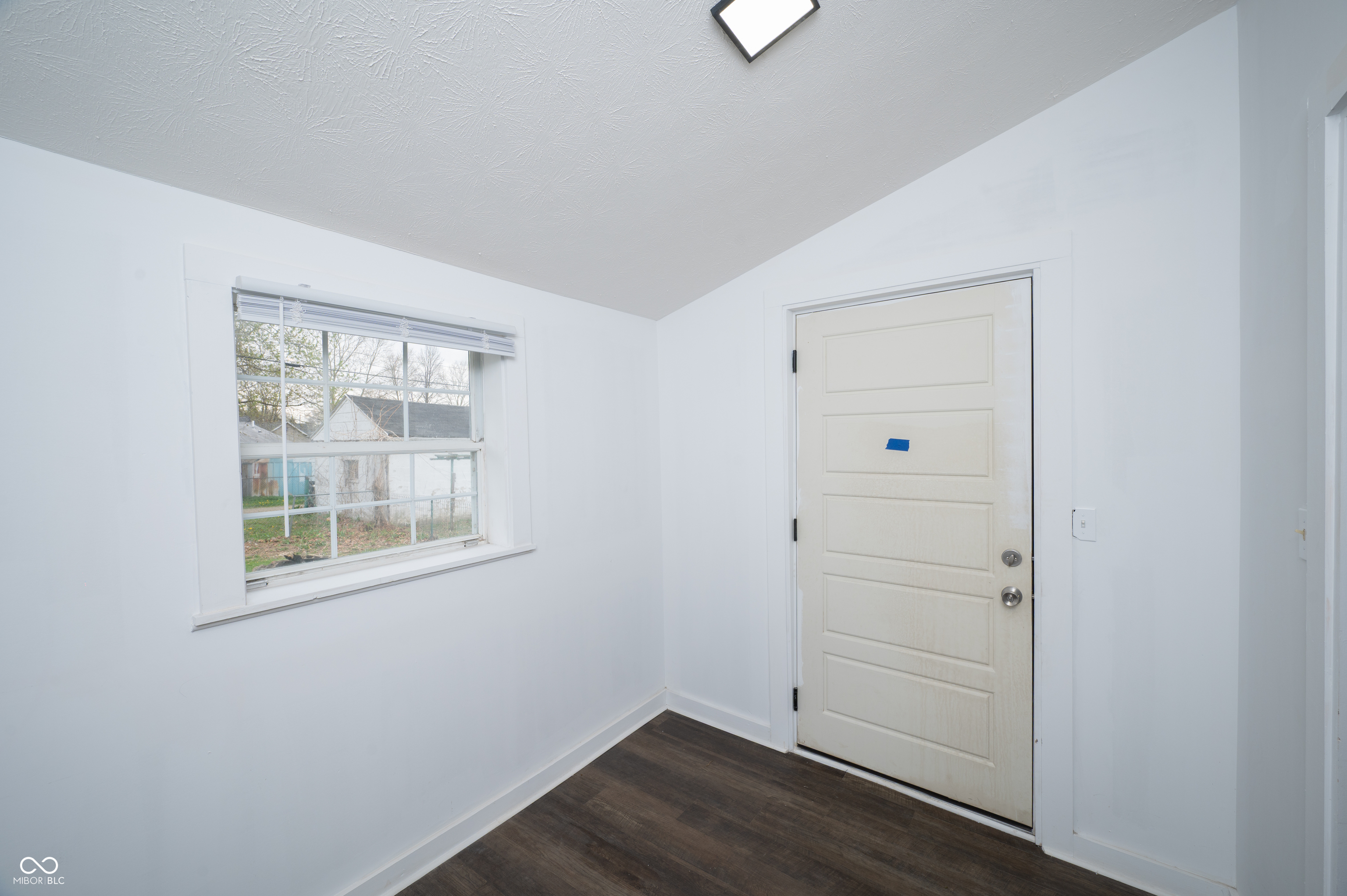 1605 W Memorial Drive