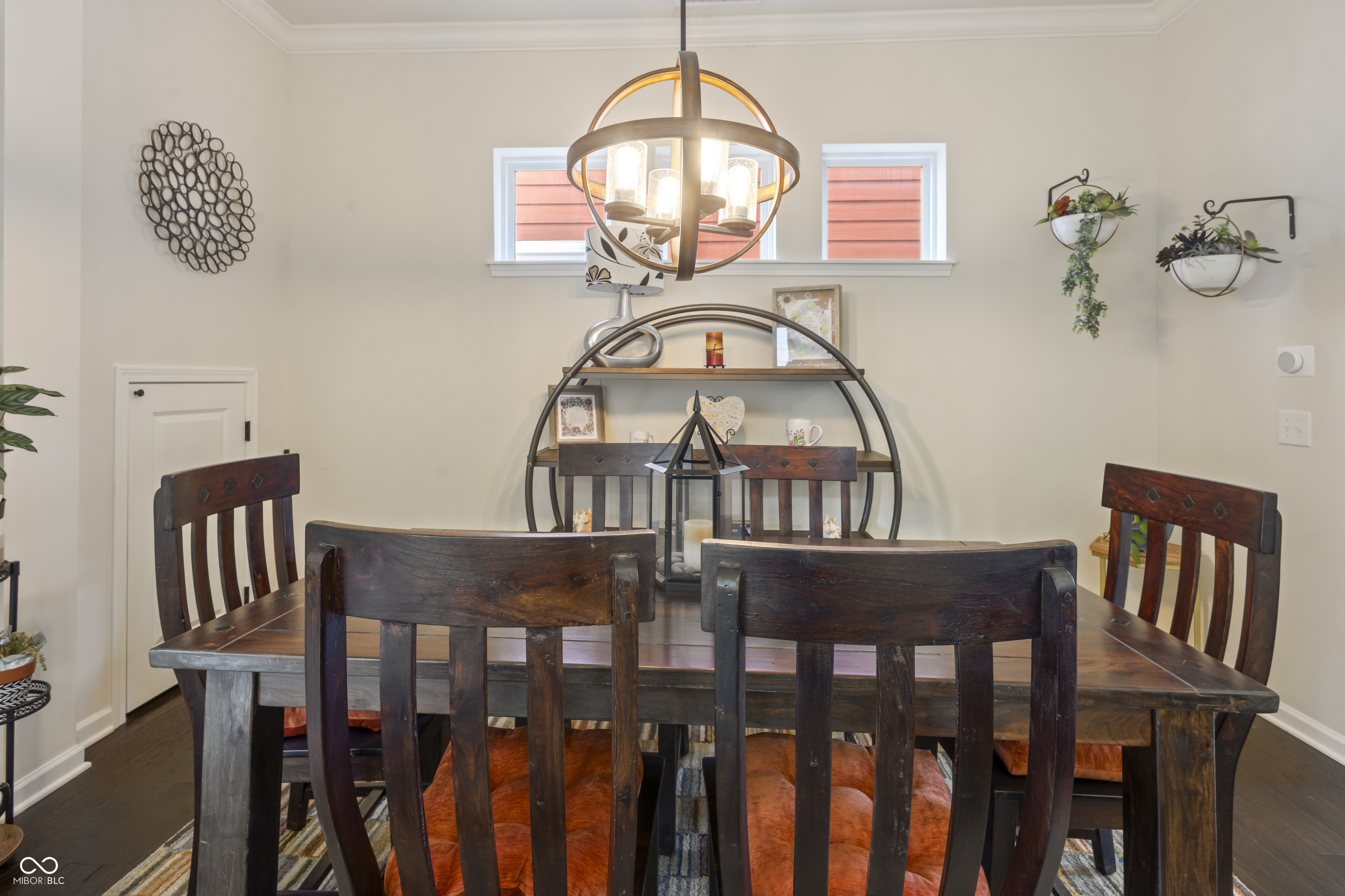 9109 Rising Road
