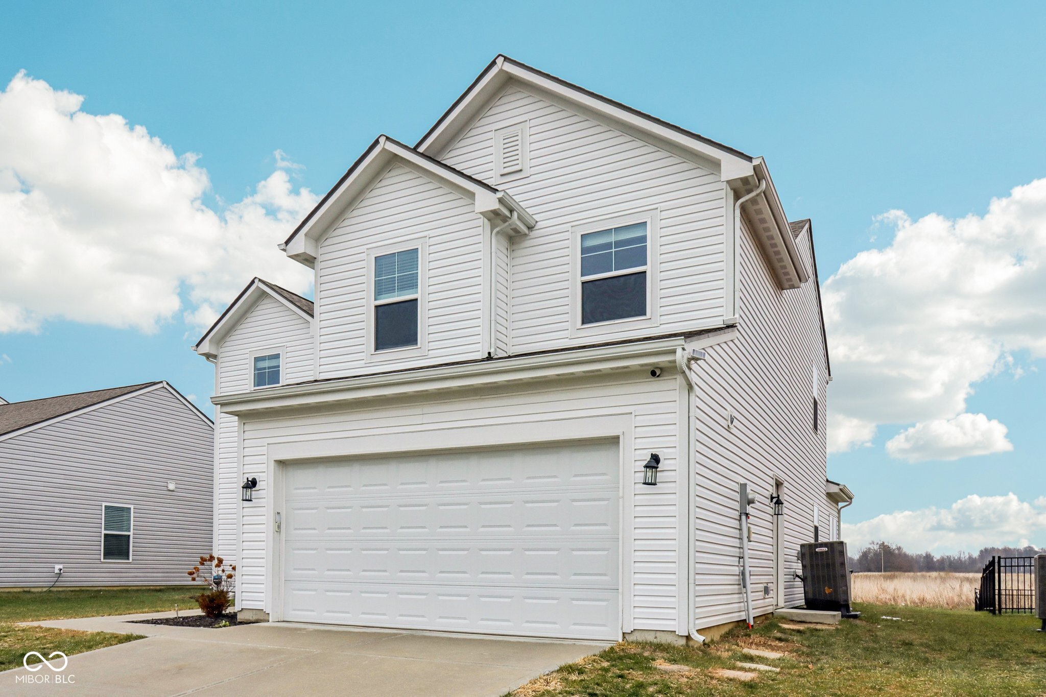 1469 Bigleaf Drive
