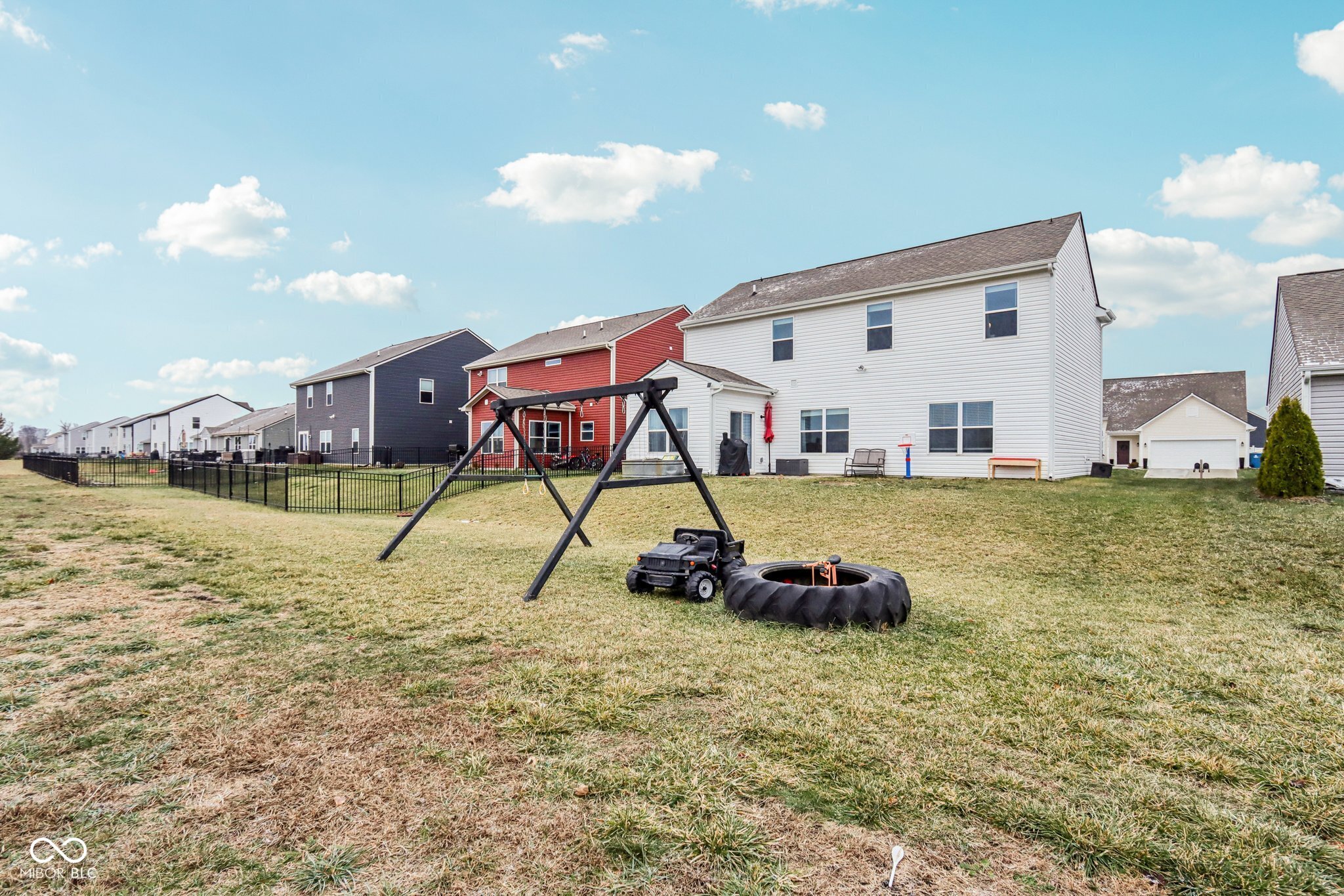 1469 Bigleaf Drive
