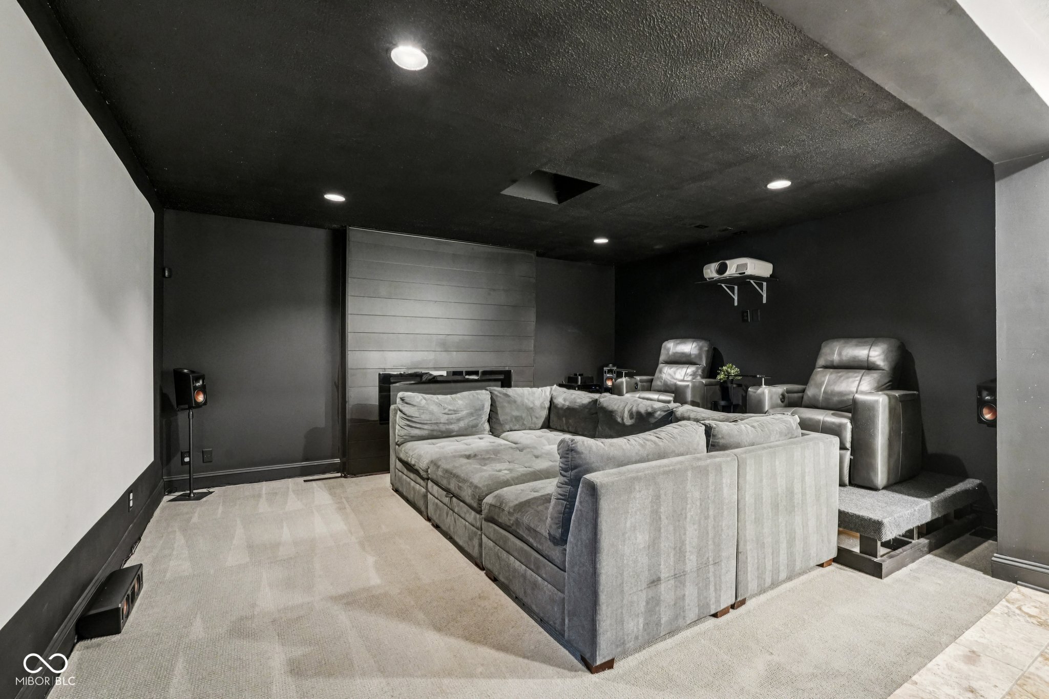 6164 Afton Crest