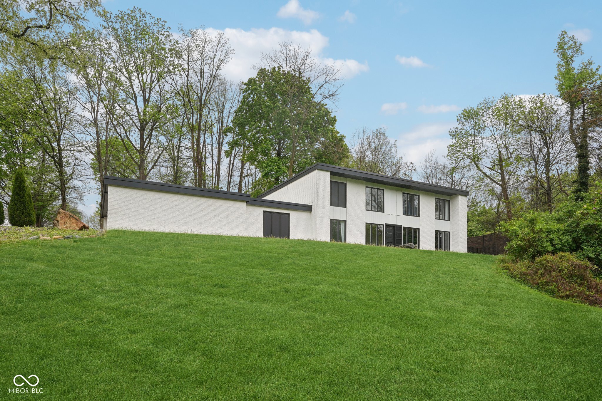 6164 Afton Crest