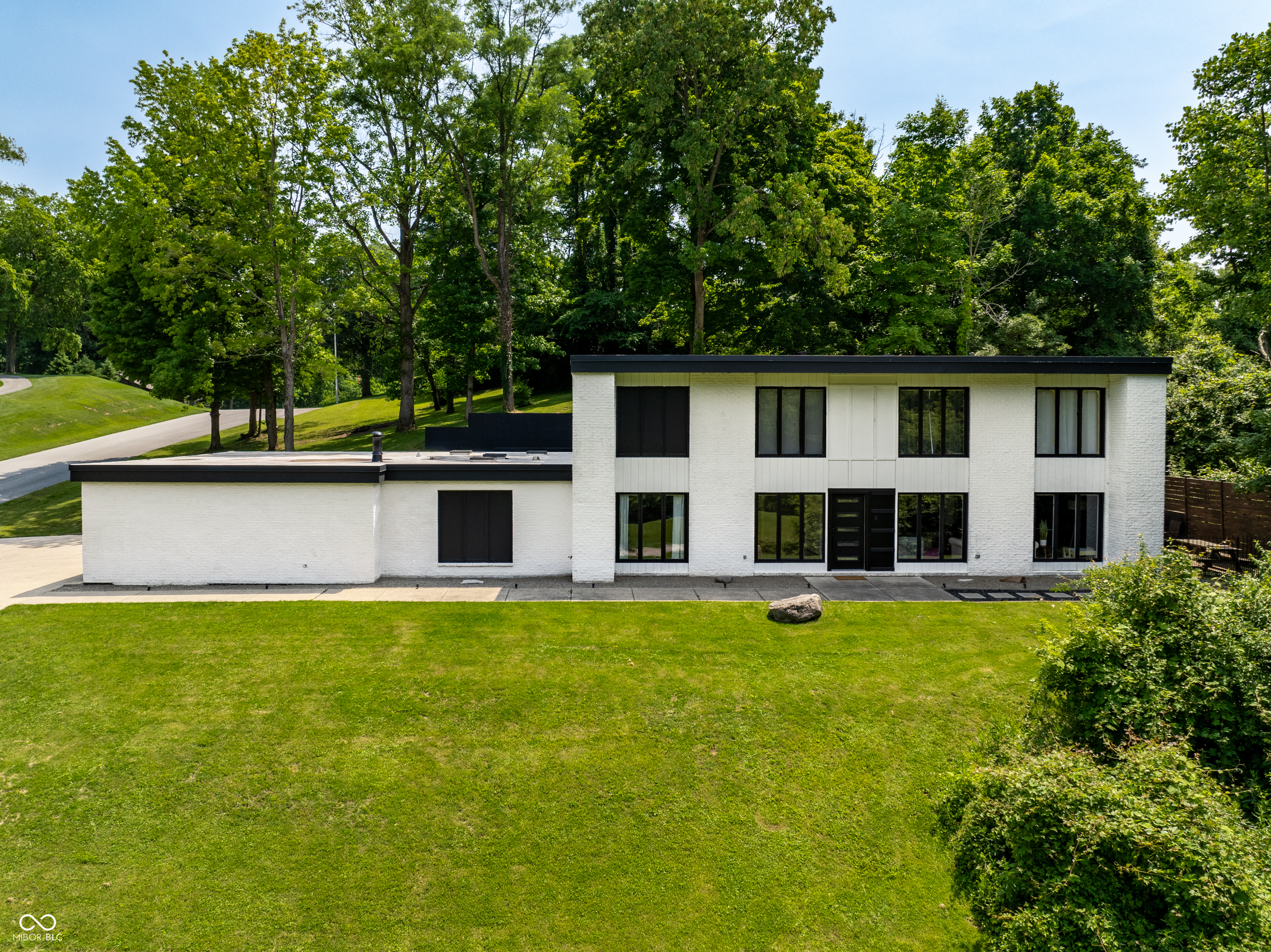 6164 Afton Crest