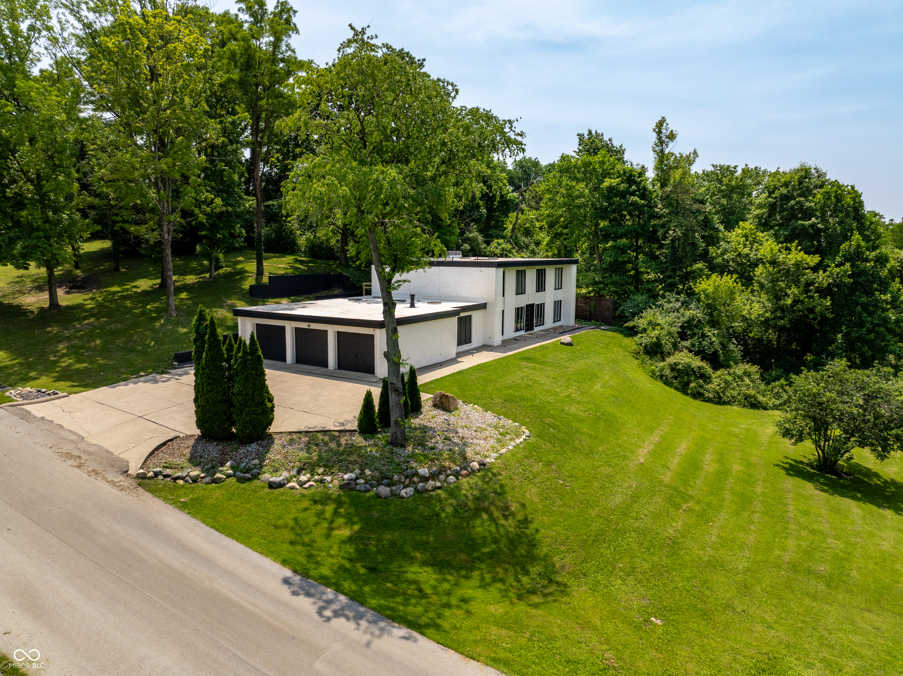 6164 Afton Crest