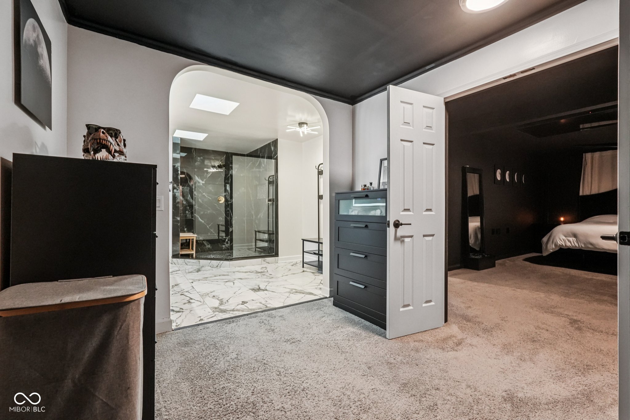 6164 Afton Crest