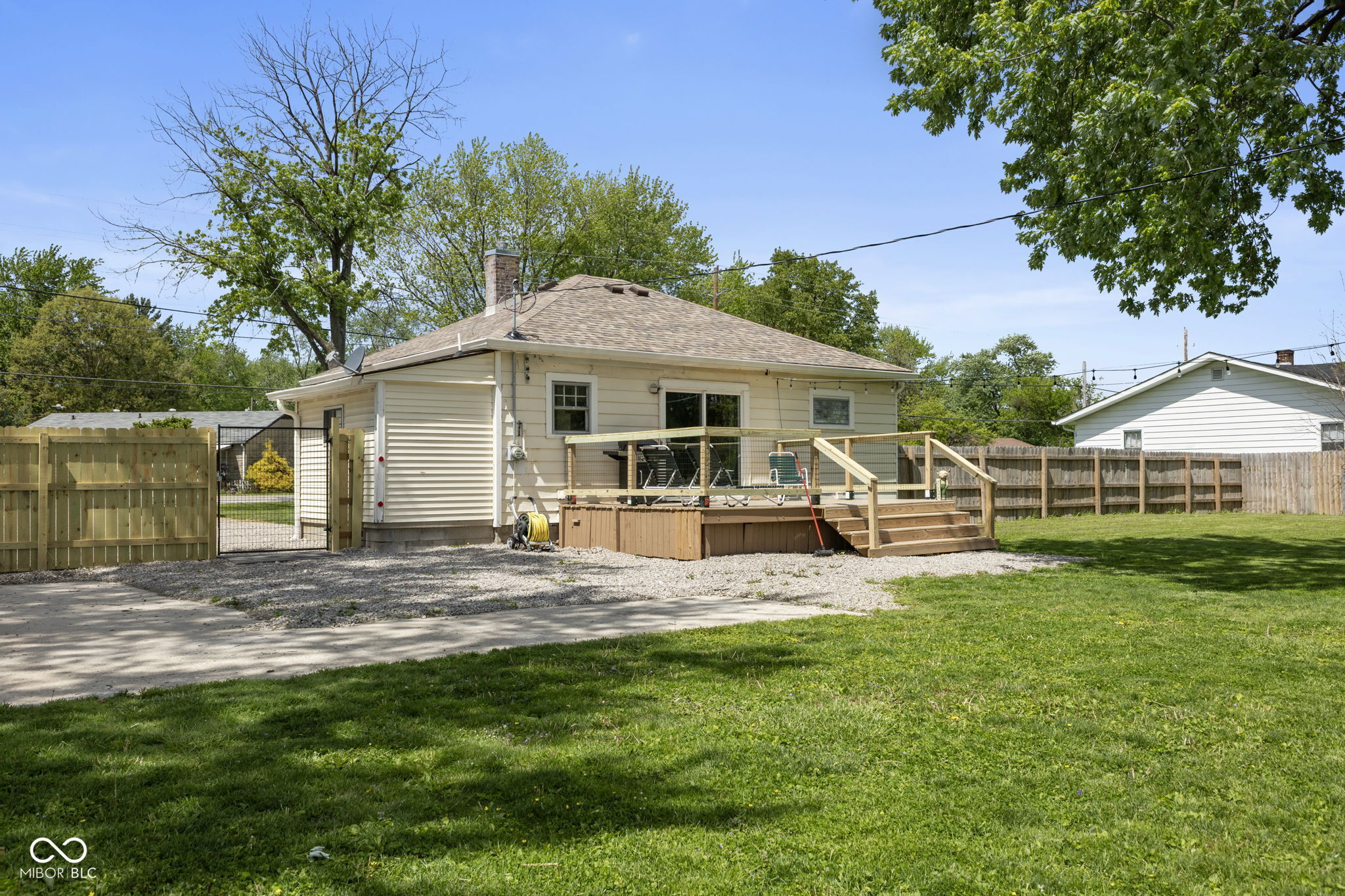 5429 W Mooresville Road