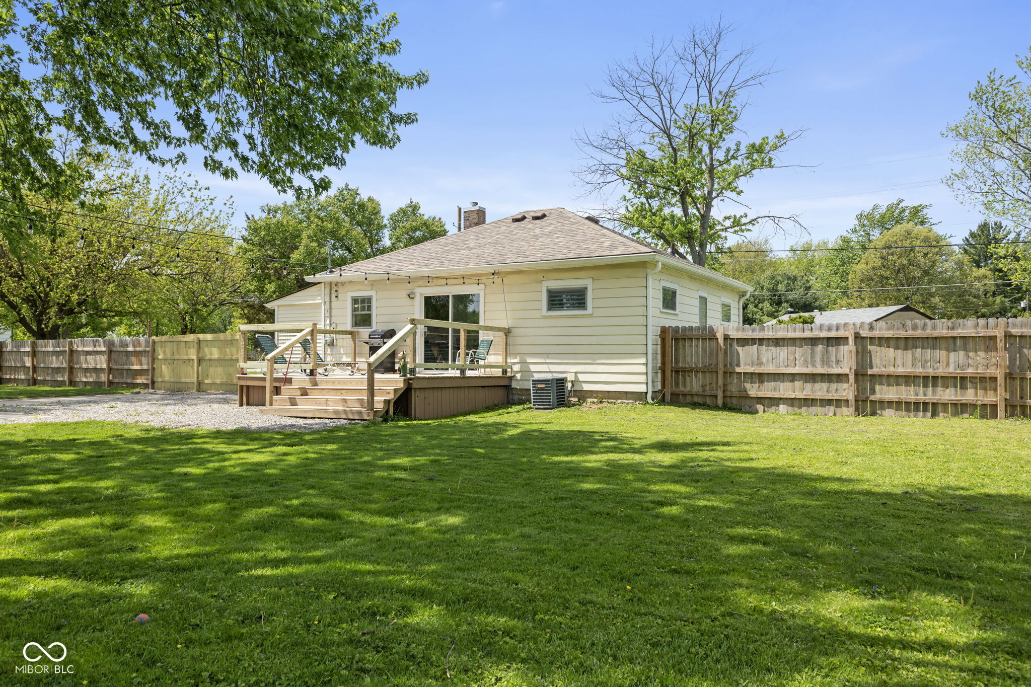 5429 W Mooresville Road