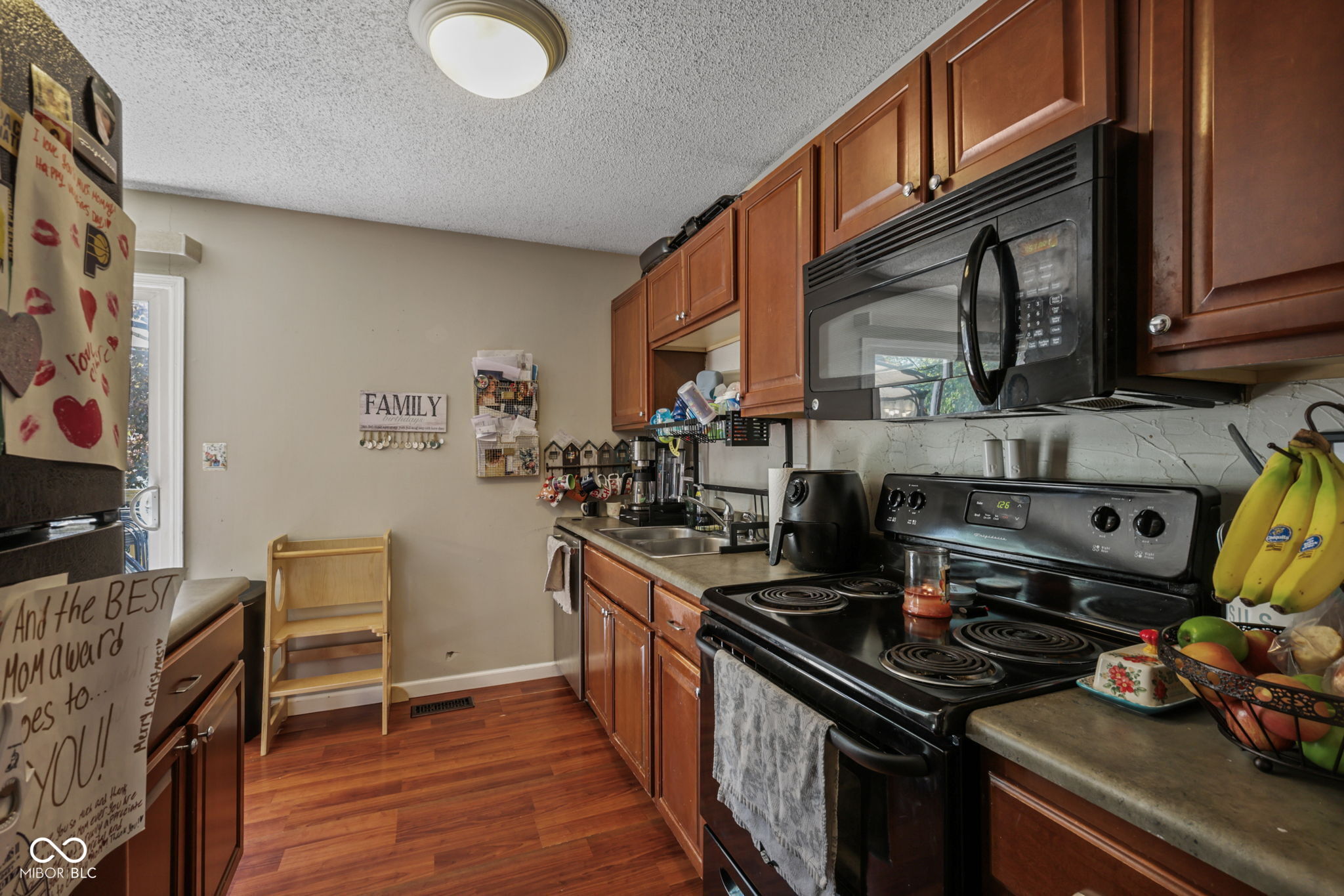 5537 Yeager Court