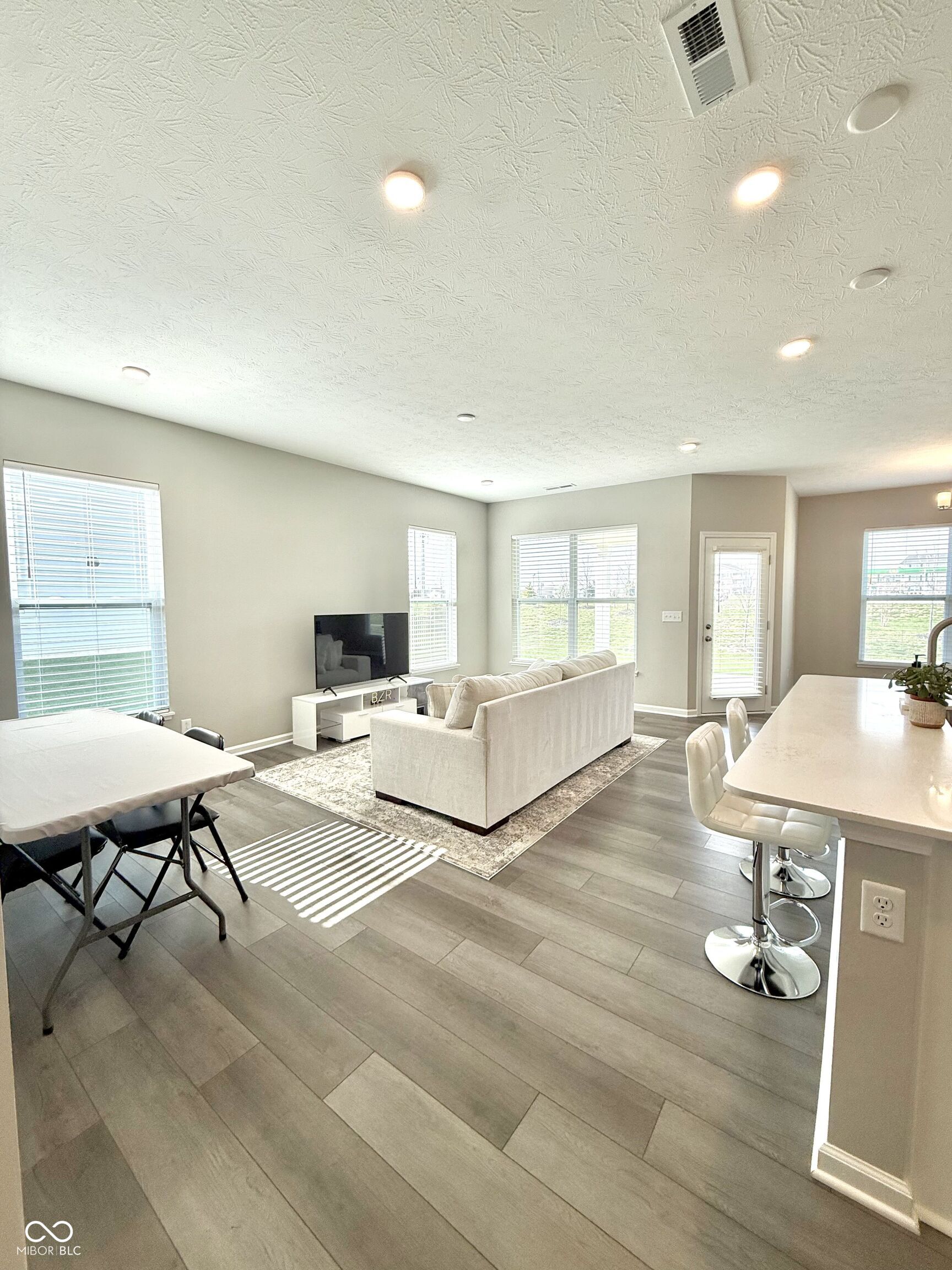 6608 Ferguson Drive