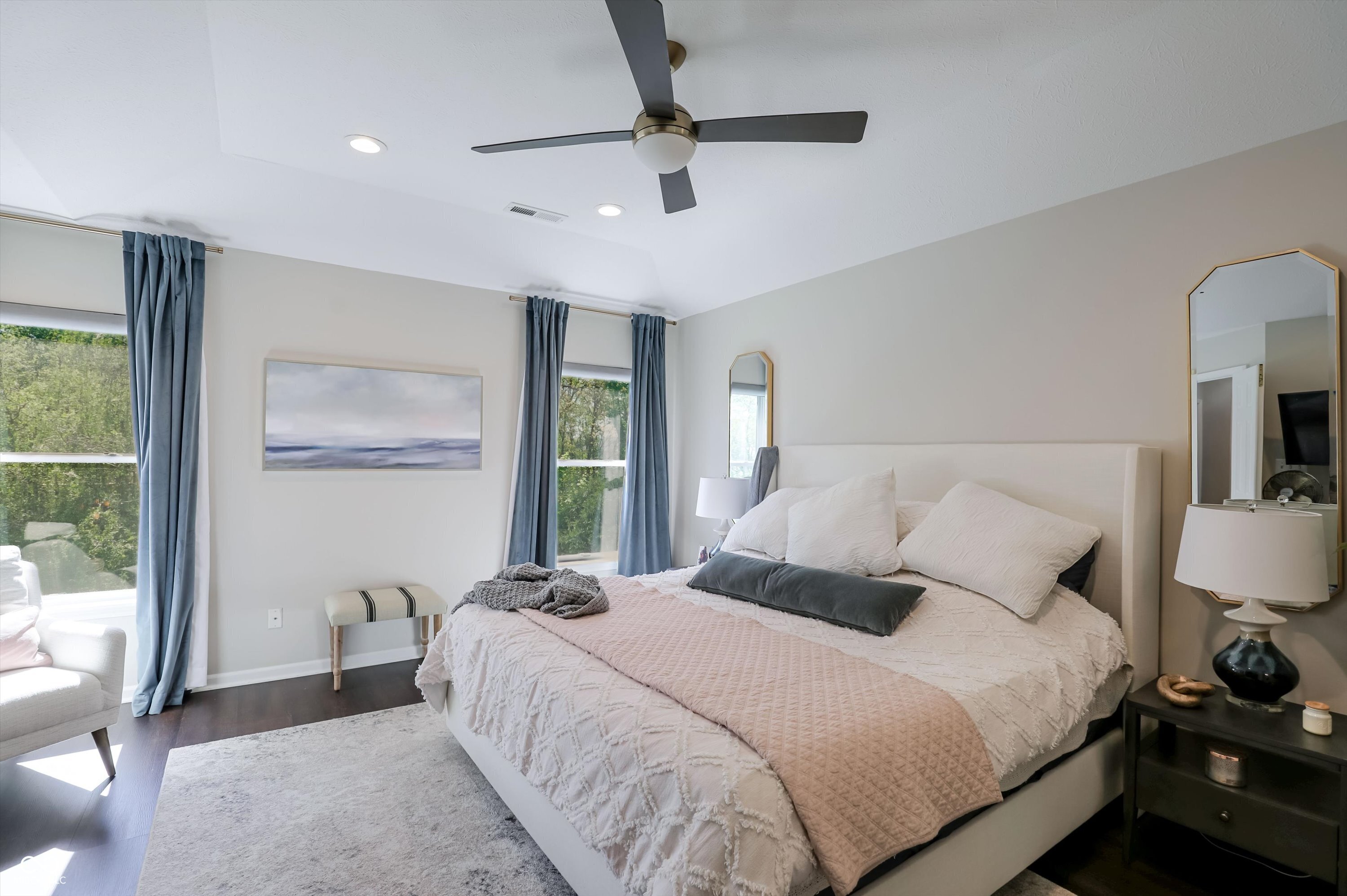 13614 Flintridge Pass