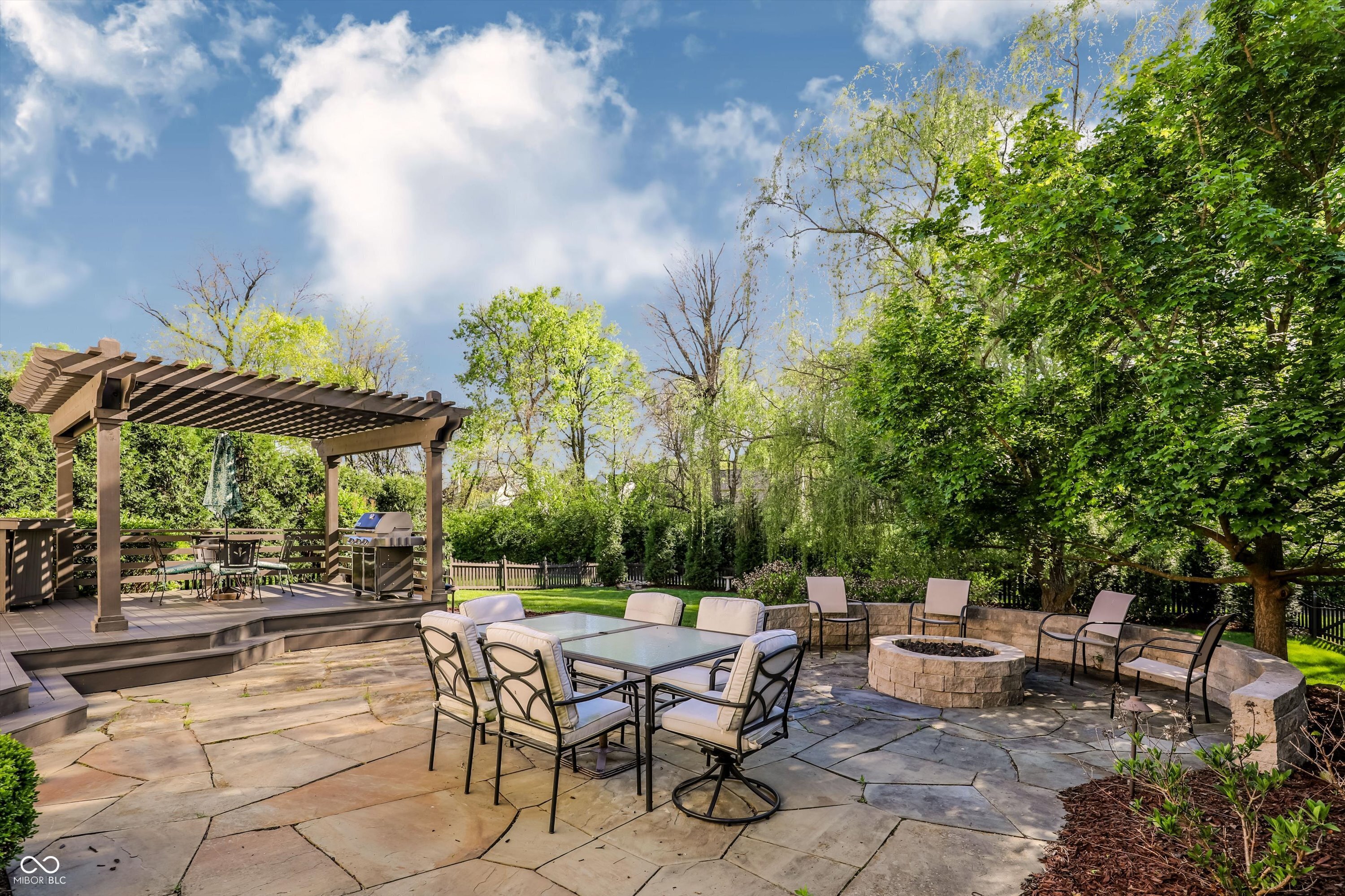 13614 Flintridge Pass
