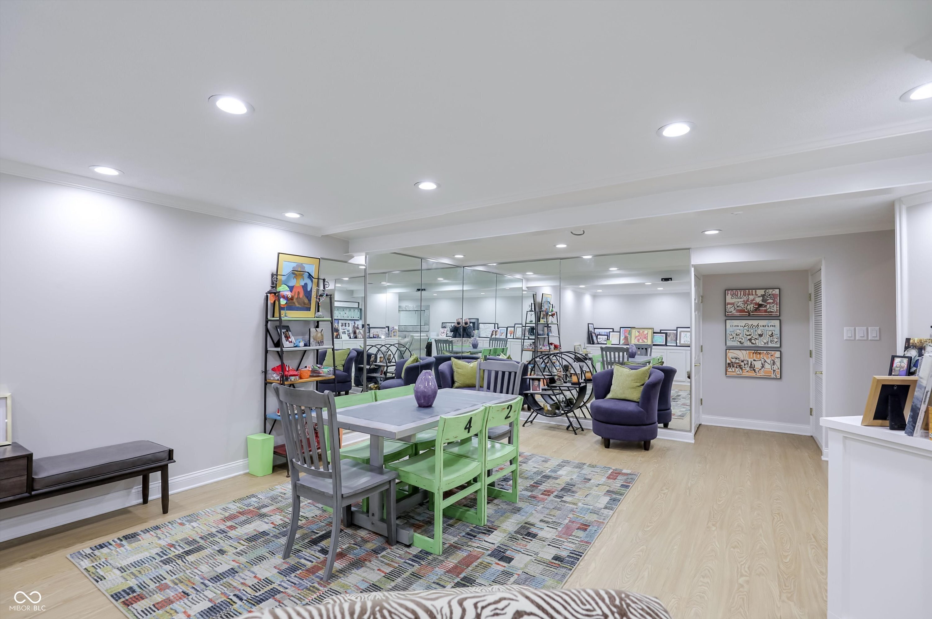 13614 Flintridge Pass