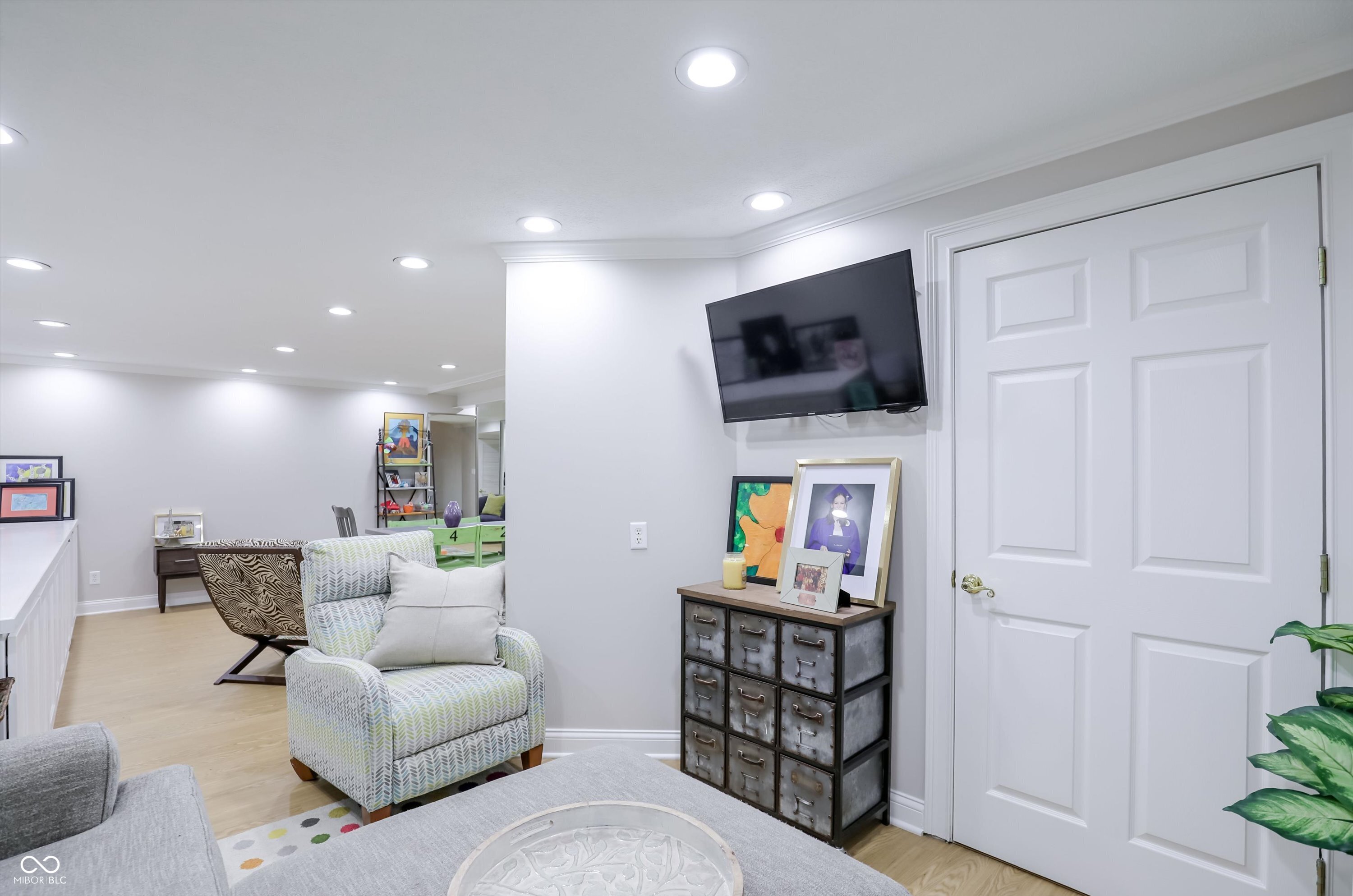 13614 Flintridge Pass